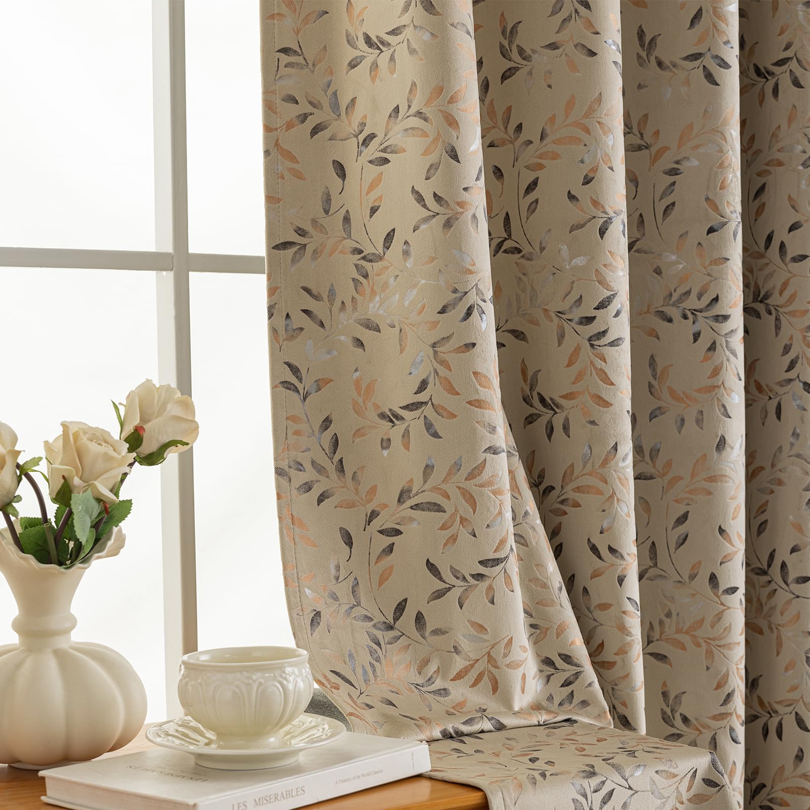 WONGS BEDDING Cortinas de terciopelo beige opacas de terciopelo con ojales, cortinas térmicas opacas, 2 unidades, 140 x 225 cm (ancho x alto) para salón, dormitorio