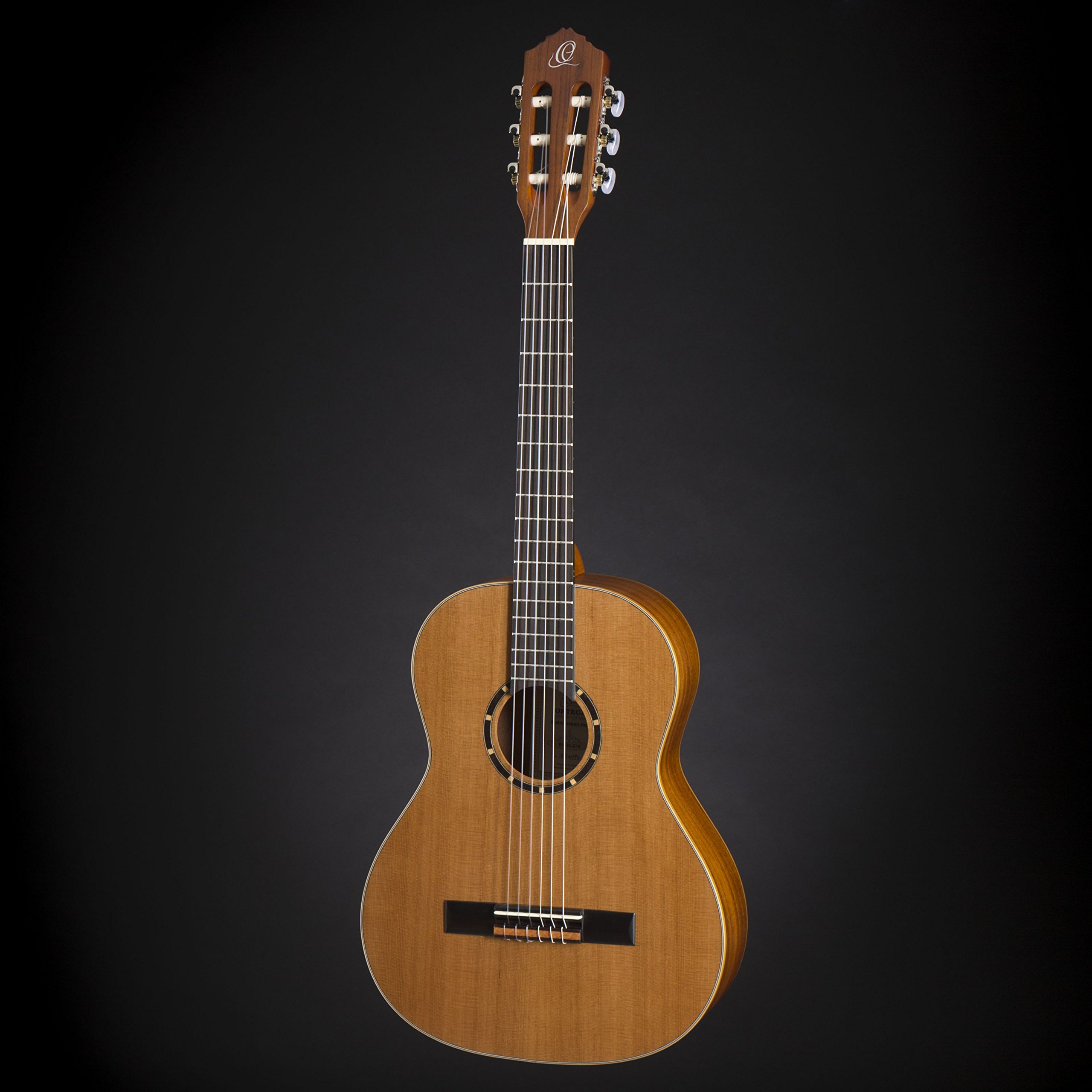 Ortega Guitars Guitare Classique Gaucher – 3/4 – Family Series – Housse Incluse – Cèdre / Acajou, Naturel (R122L-3/4)