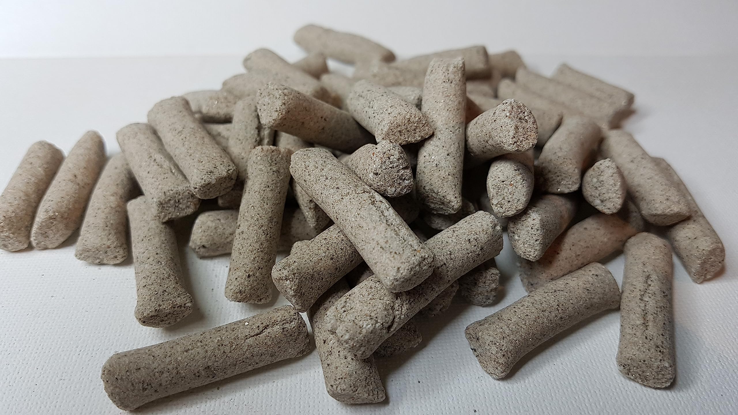 Biohome Materiale Filtro Standard per filtri acquari (Contenuto 3 kg, Struttura Unica, Materiale filtrante Biologico, porosità 42%, Accessori per Acquario)
