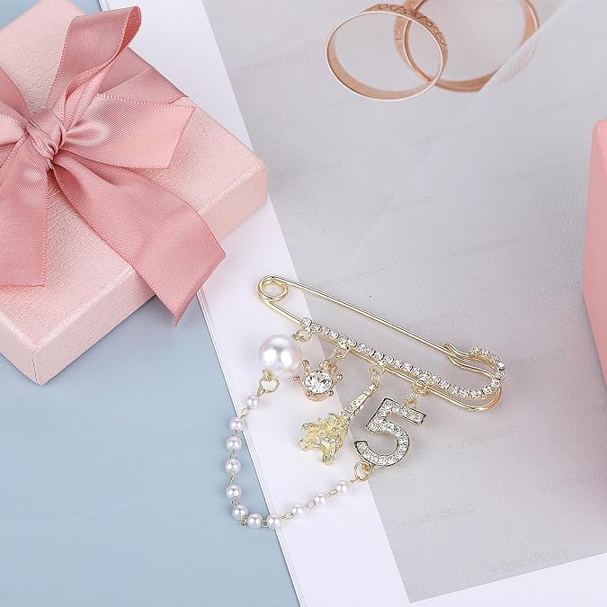 Number 5 Lapel Brooches and Pins, Designer Brooches for Women Vintage Gold Pins and Brooch Imitating Pearl Rhinestone Brooch Pin Fashion Lapel Pin for Wedding Banquet Jewelry Gift
