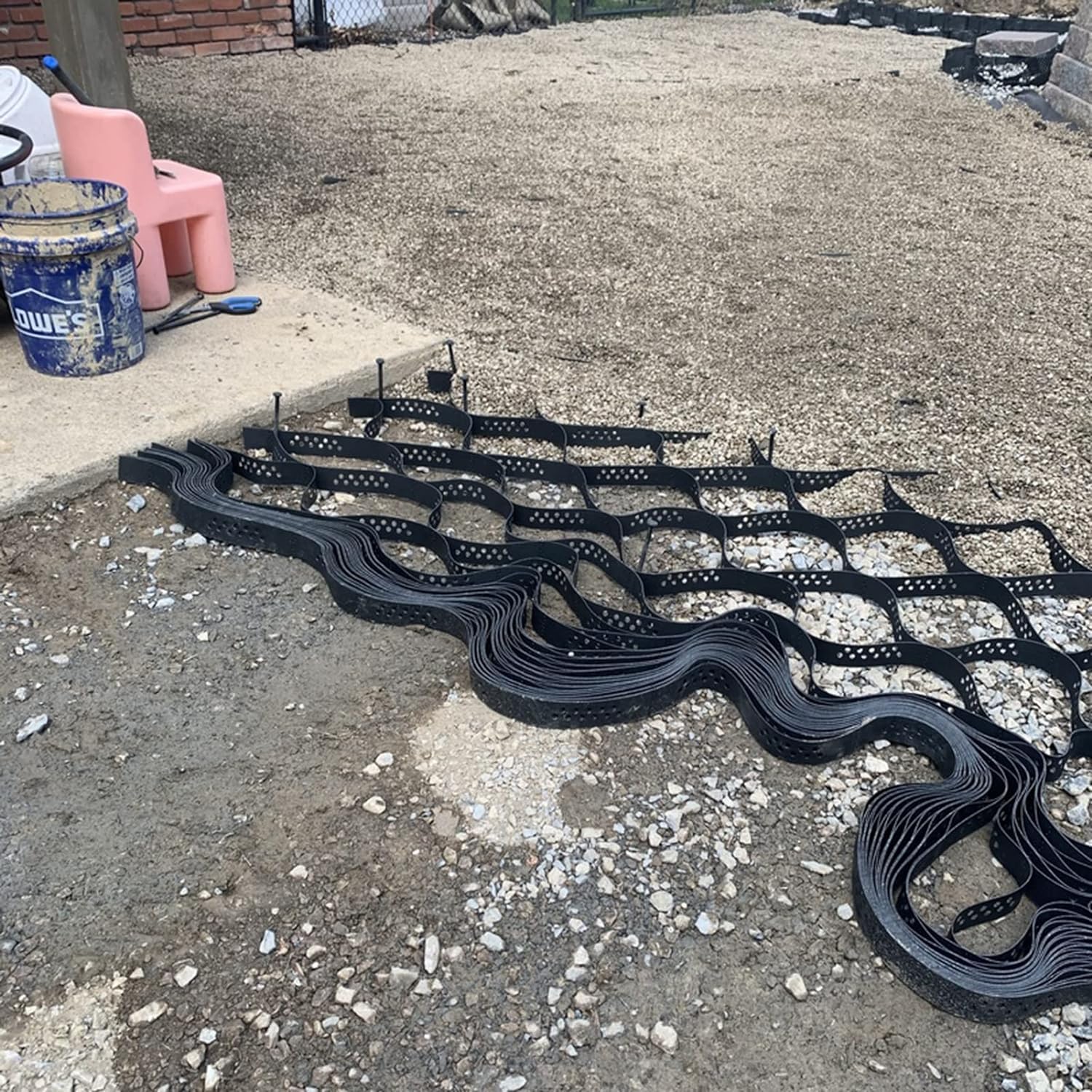 Grille de sol stabilisateur de gravier géogrille flexible béton et sable 6x6m