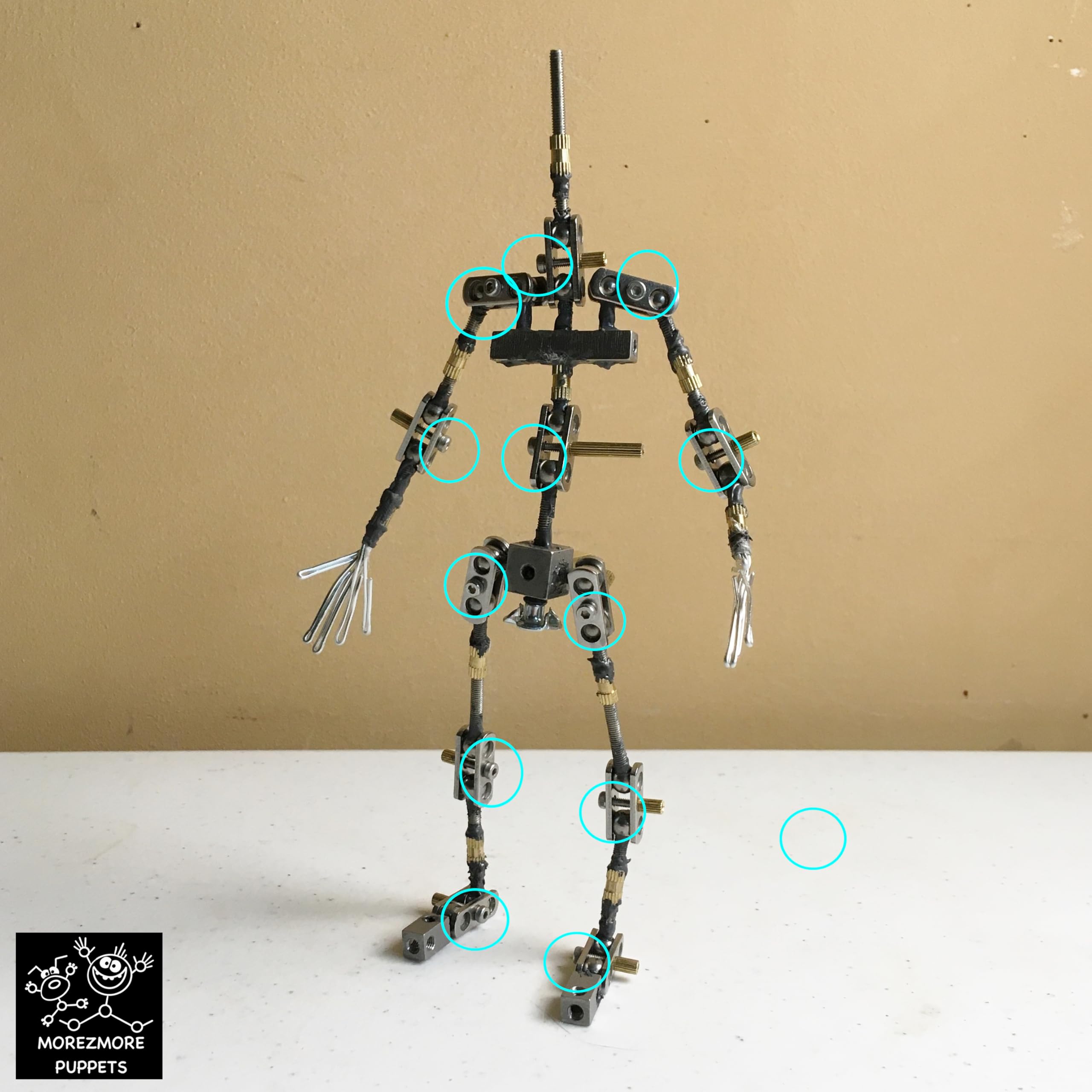 M00345-2 MOREZMORE 2pc Threaded Cubes M2 Thread 8x8mm 6-Way Chest Hip Hub for Ball and Socket Stop Motion Puppet Armature Humanly Posable Armature Parts HPA FSB