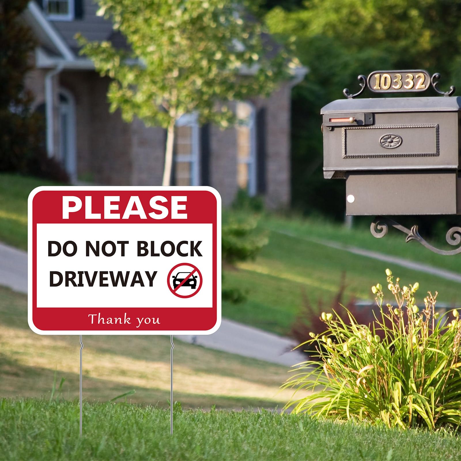 アメリカロードサイン DO NOT BLOCK DRIVEWAY 標識 Amazon.com : Thyle 3 Pcs 17x13'' Do Not Block Driveway Sign with 6