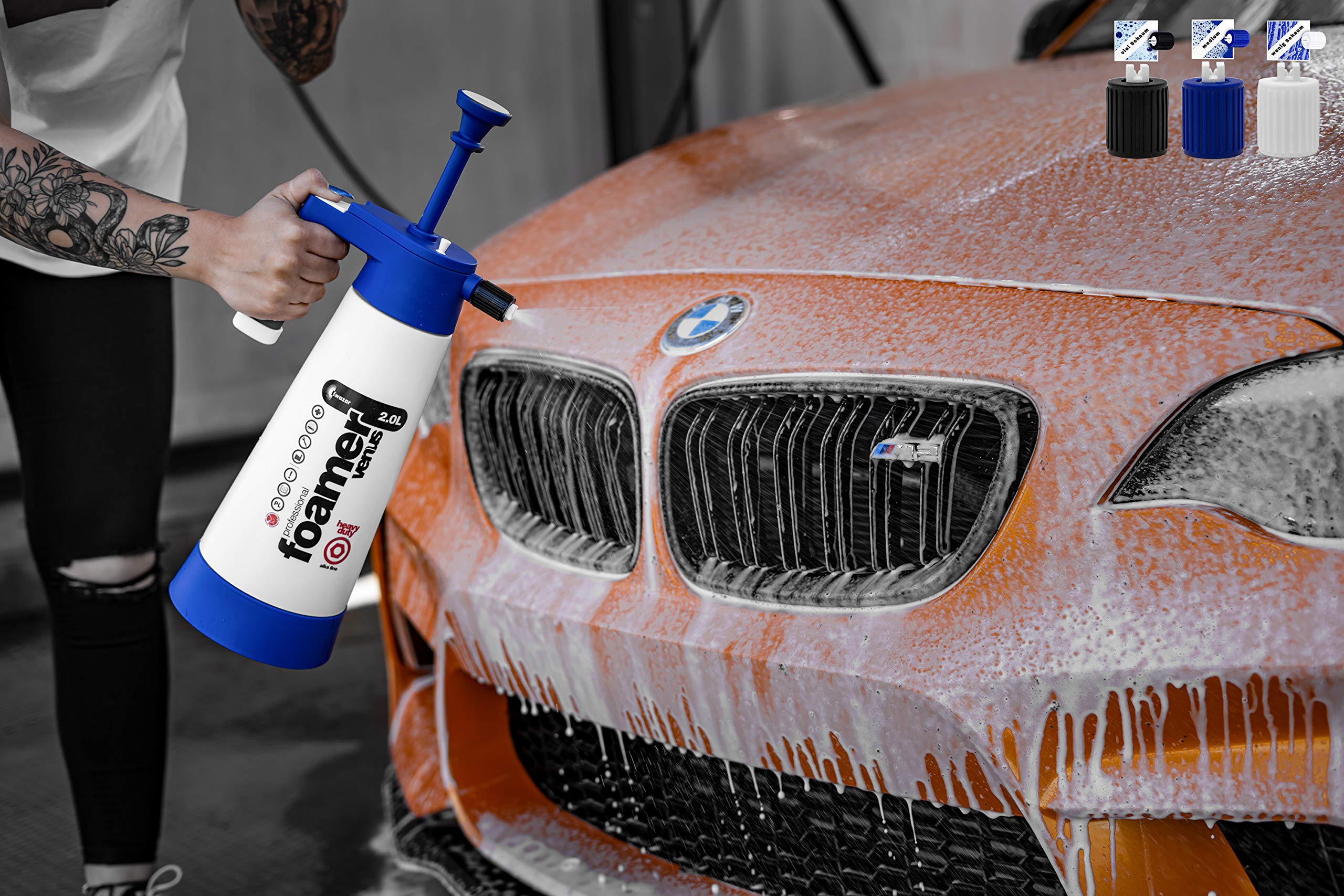 detailmate Set prelavaggio ValetPro con schiuma pH neutro, applicatore Kwazar 2L, lavaggio principale: shampoo KochChemie Nano Magic 750ml, secchio Gritguard 20L, inserto per sporco, guanto lavaggio