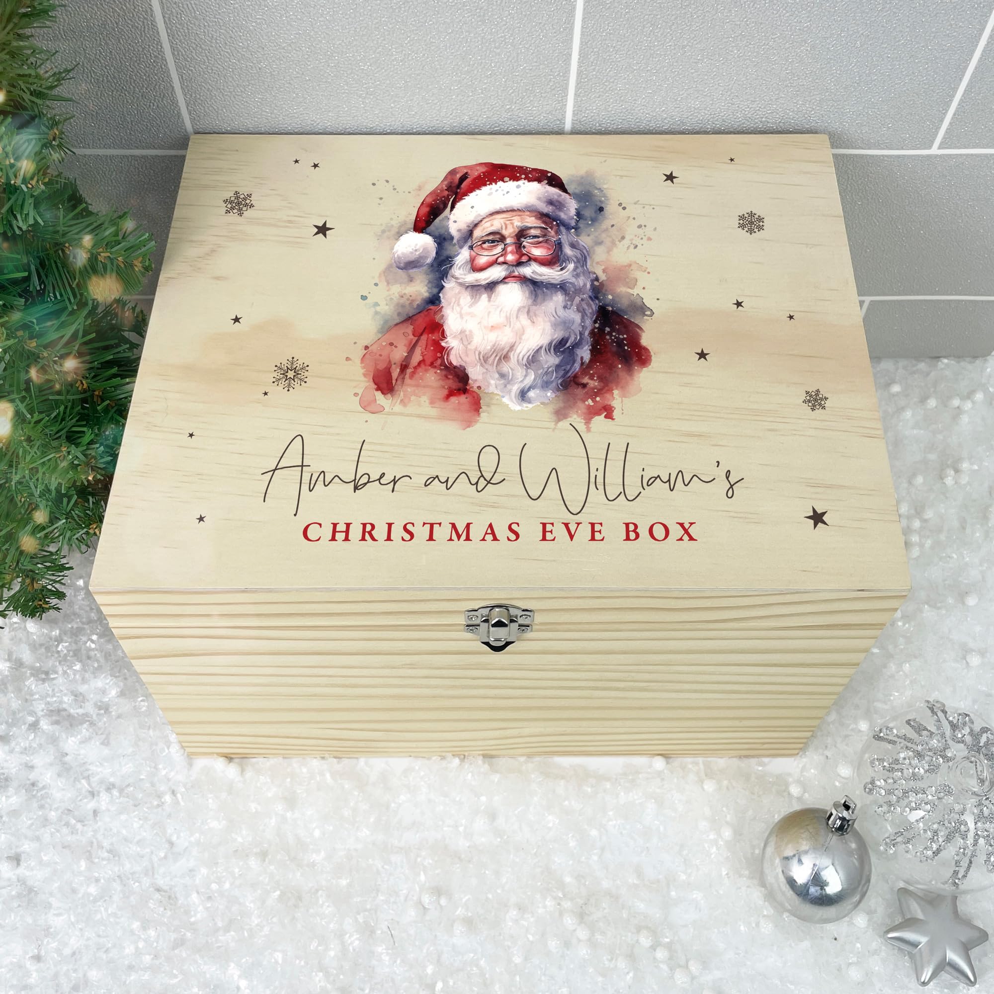Caja de madera de pino con bisagras de metal y cierre para regalo de Nochebuena, 16 x 11 x 9 cm (ancho x profundidad x alto)
