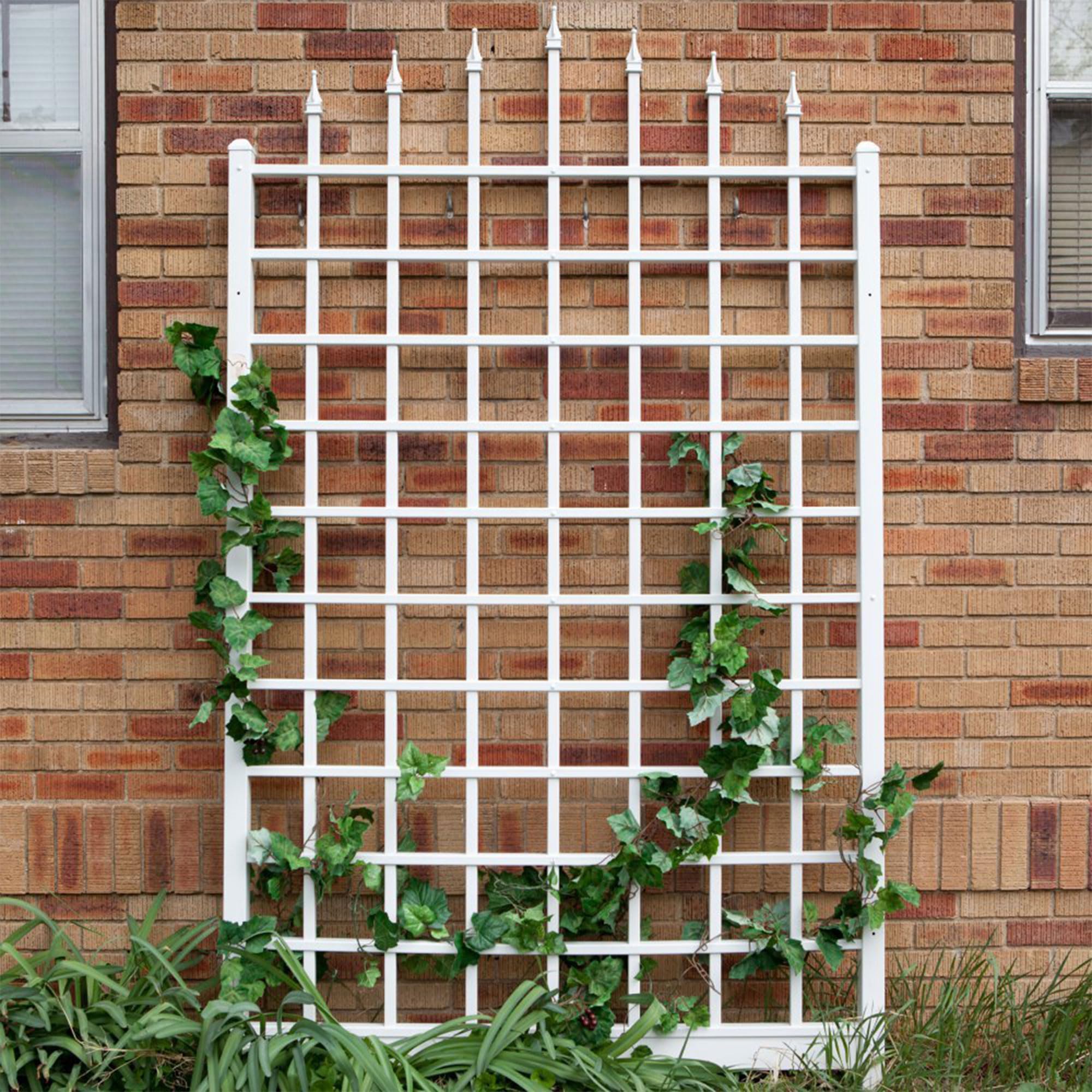 Dura-Trel Winchester Treillis en vinyle, cadre de support pour plantes d'extérieur, 144,8 x 241,3 cm, blanc – Treillis décoratif de style grille pour plantes grimpantes et fleurs, utilisation contre