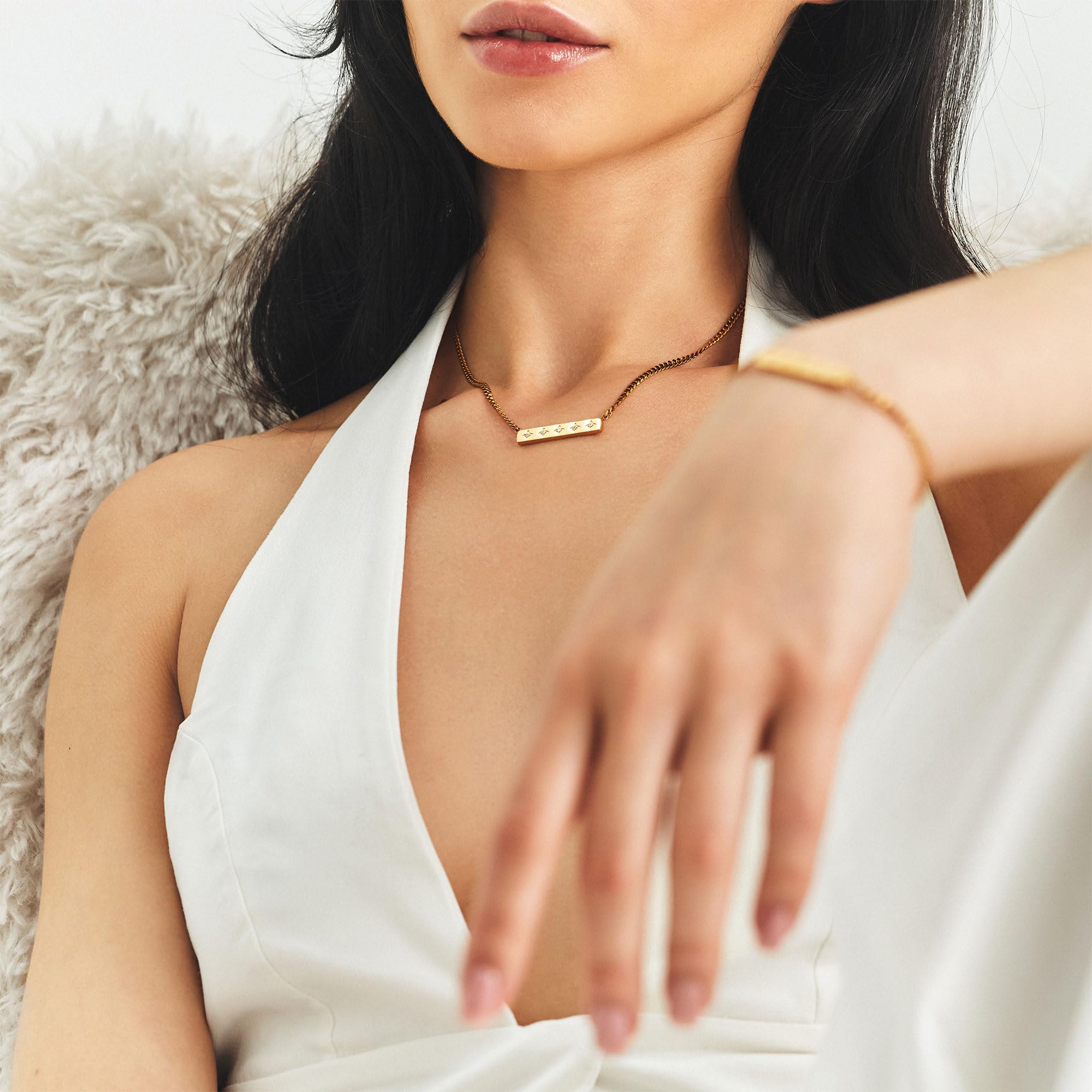 Luna Grace Cosmic Star Bar Necklace – Adjustable Celestial Jewellery for Women