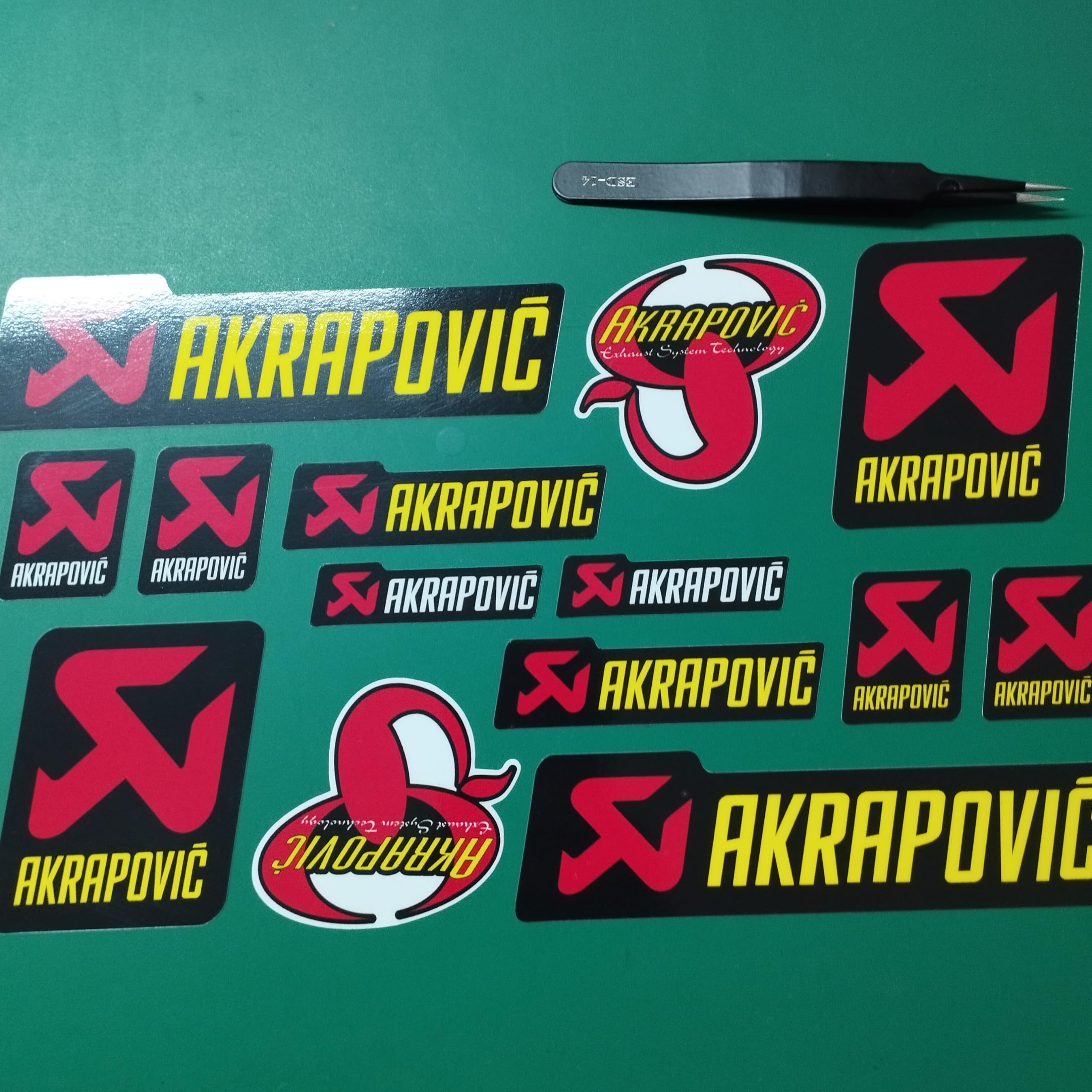 Kit di adesivi sponsor per scarico auto moto racing in vinile fustellato Sport Tuning in vinile polimerico laminato per esterno resistente al calore al freddo e ai graffi