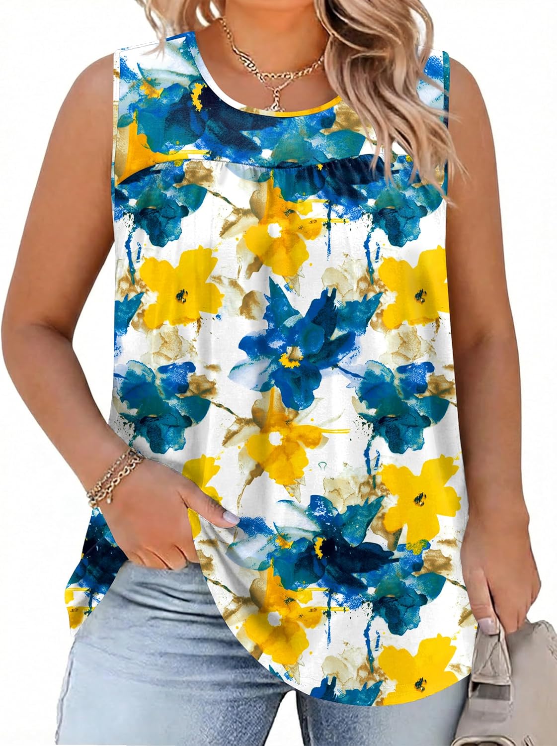 AKEWEI Womens Plus Size Tank Top Casual Summer Tops Sleeveless Loose Fit Blouses Basic T Shirts Trendy Crewneck Tunic Tees