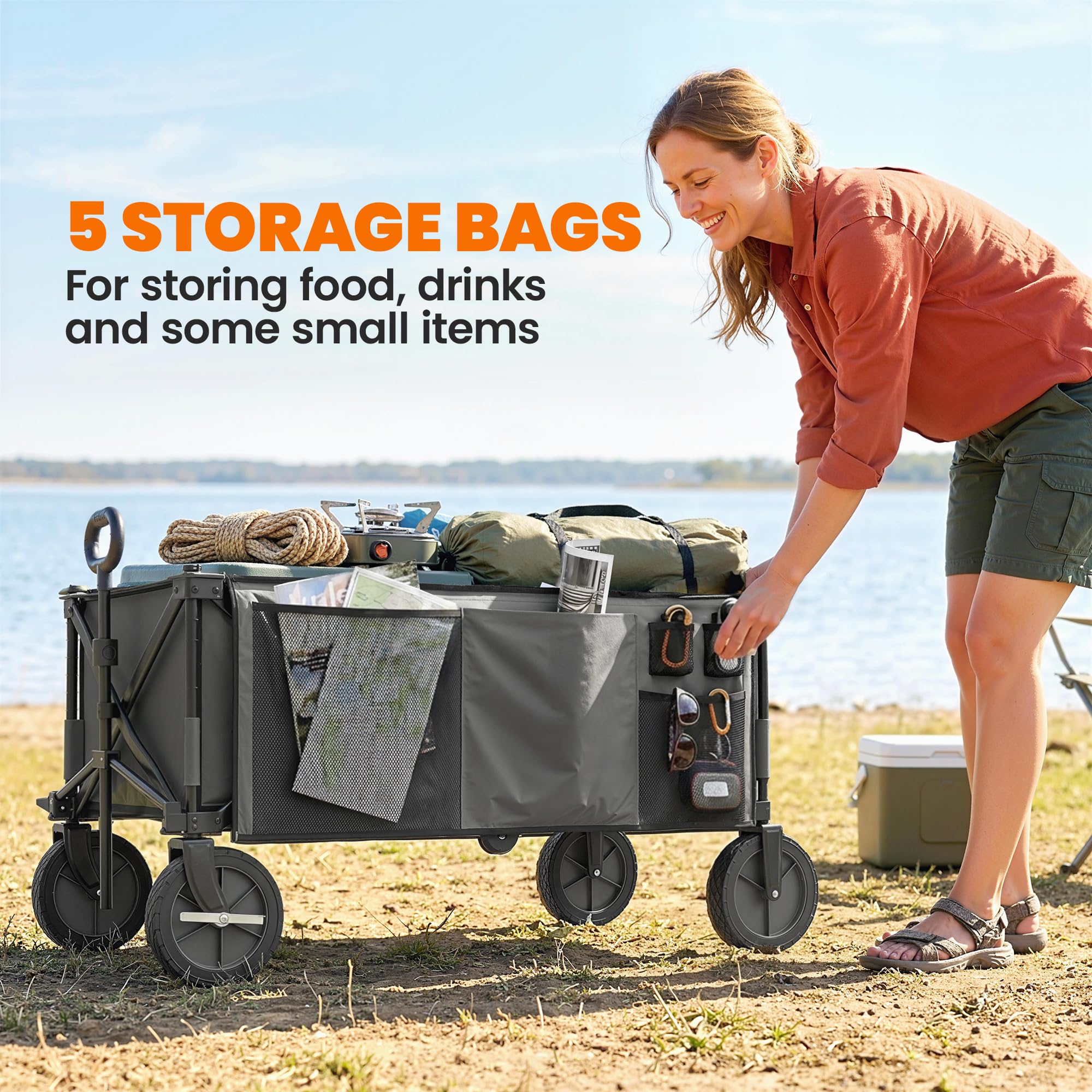 Outsunny Chariot de Plage Pliable 4 Roues, 108 x 55 x 93 cm Gris Foncé | Chariot de Transport, Bâche Amovible, Poignée Télescopique, Inclinaison Réglable, Plateau Pliable, 5 Sacs de Rangement