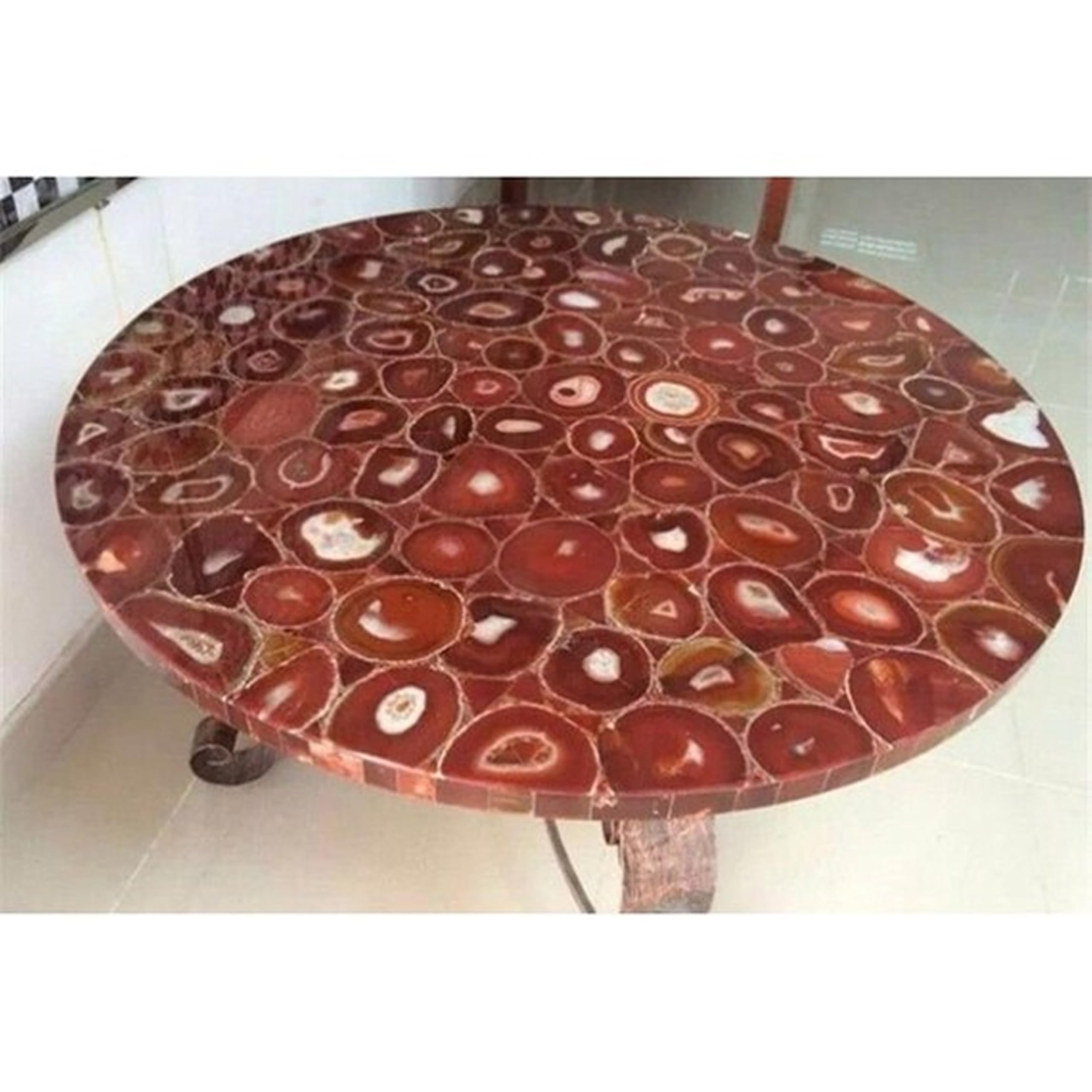 Table basse ronde en agate rouge 30cm pour deco salon et hotel