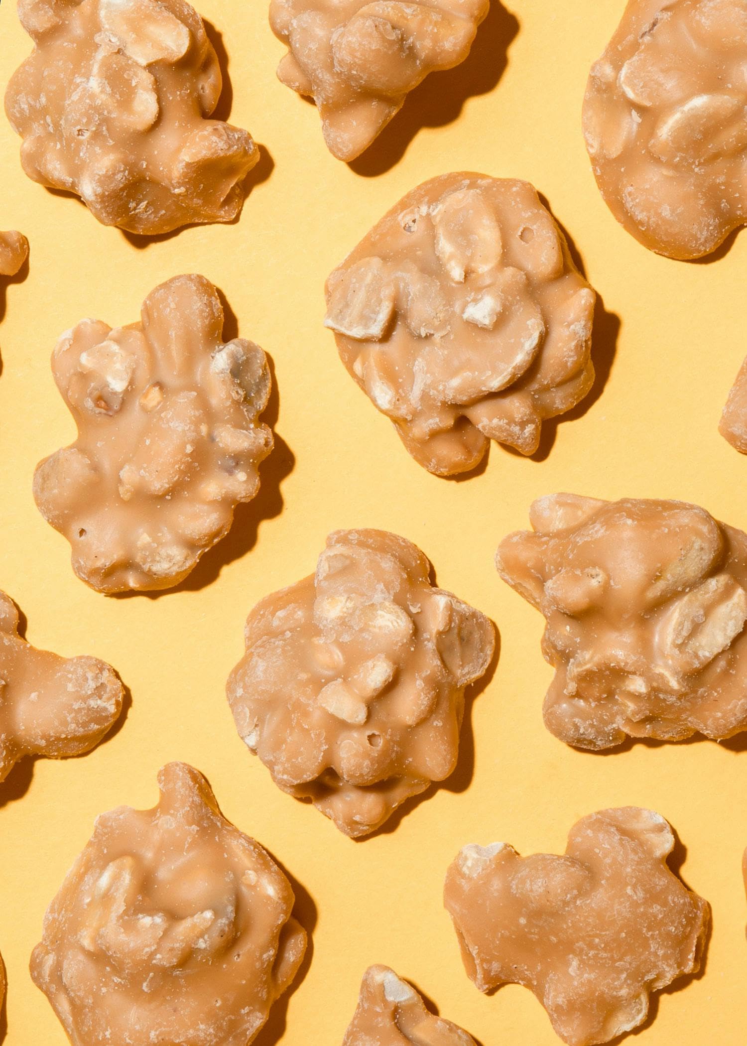 KoRo - Eclats de cacahuètes au caramel et sel 1 kg - Affiné au sel marin