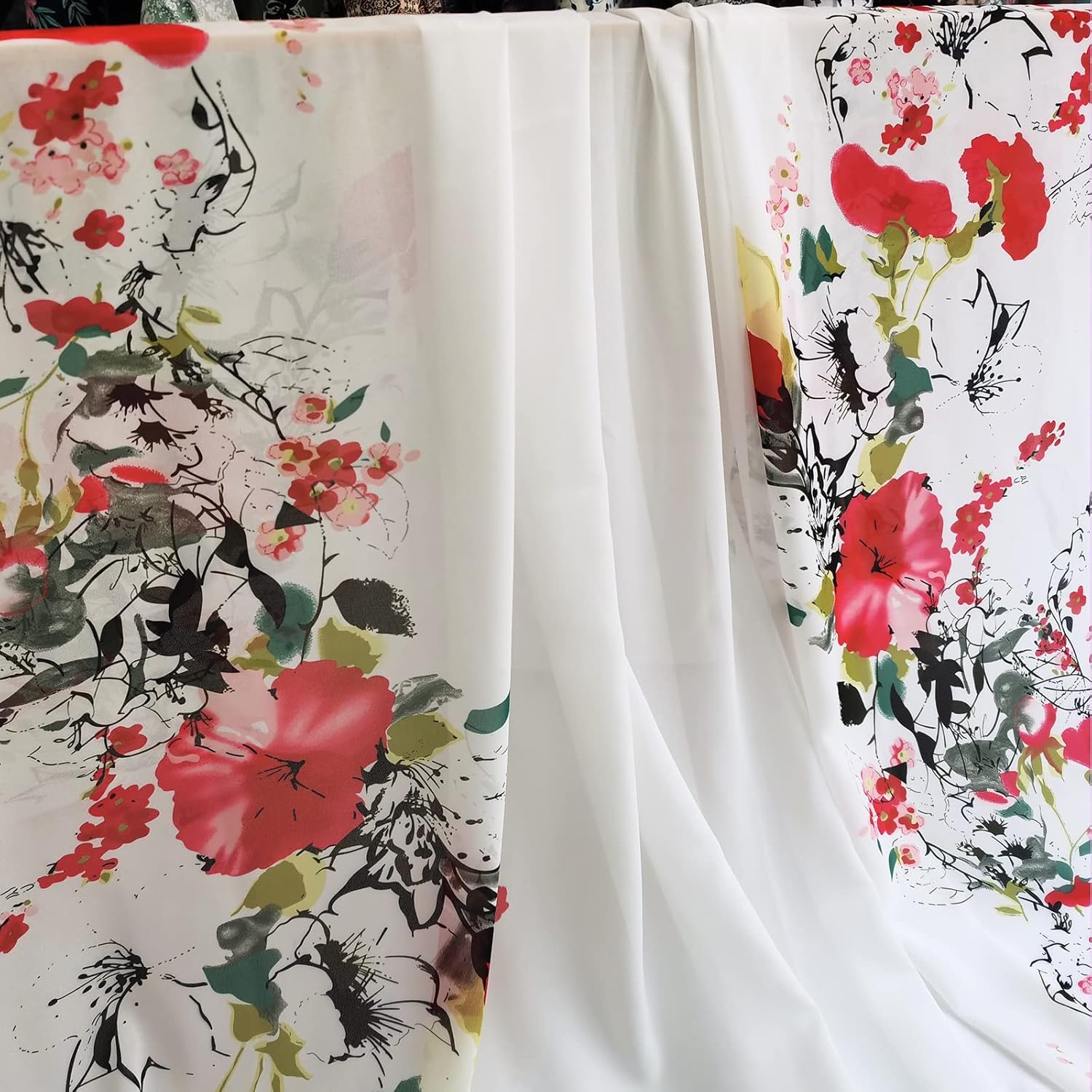 100cm * 148cm Natural White Flower Positional Print Chiffon Fabric Digital Print 75D Chiffon Material Evening Dress Scarf Fashion Sewing Material (2 Meters)