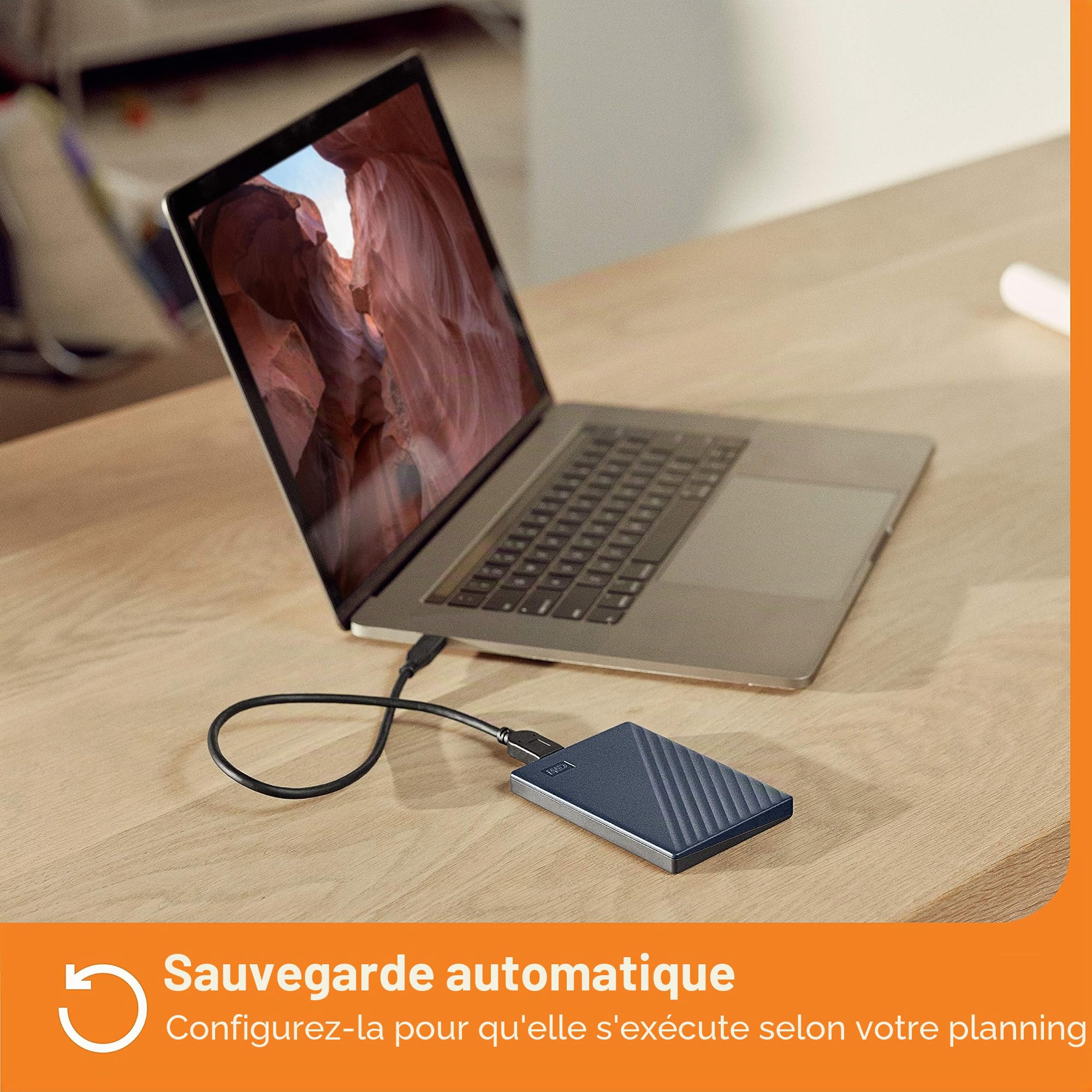 WD My Passport for Mac Disque Dur Externe 2 to (Stockage Mobile, Compatible USB-C, Logiciel WD Discovery, Protection par Mot de Passe, Compatible Mac, Facile à insérer) Bleu Nuit