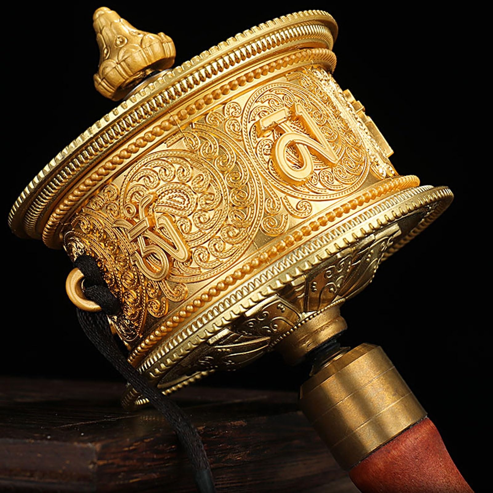 Rueda de oración tibetana, Rueda de oración tibetana con manivela, mantra de seis palabras Kuan Yin, mango de madera dorado, 21 cm