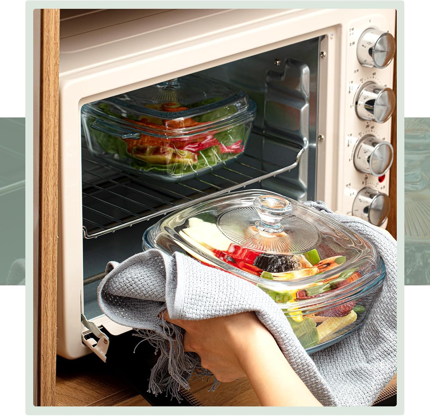 BINZO Glass Square Casserole, 2500 ml, 2.5 Litre, Big Large Size Dish with Lid, Pack of 1, Microwave Oven Safe, Serving Casserole for Sabzi, Dal, Roti, Curry. 4
