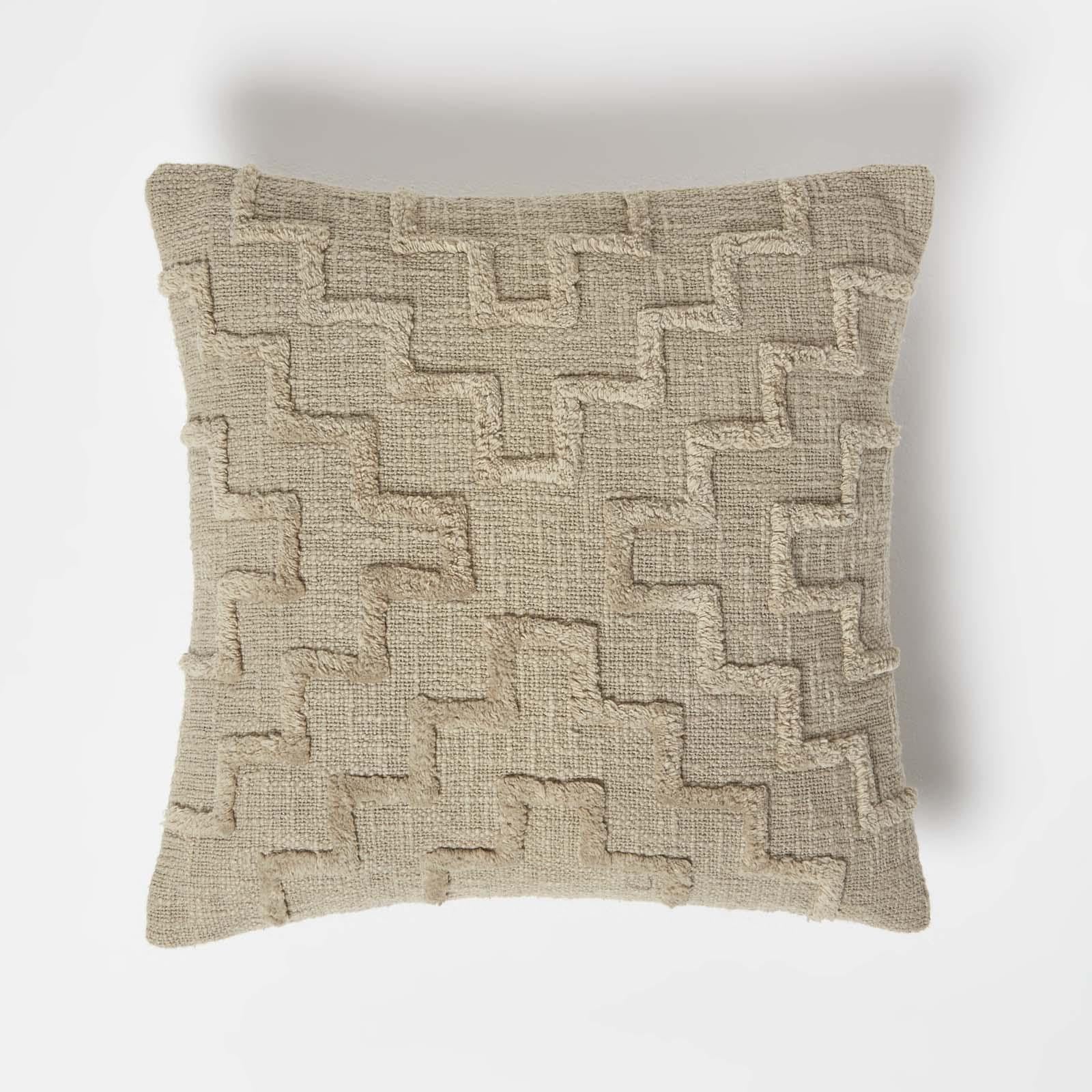 HOMESCAPES Tufted Cushion Covers 45 x 45 cm, Pure Cotton Boho Throw Pillow Covers, Beige Geometric Cushion, Luxury Decorative Pillow Cases for Sofa or Bedroom - Insert Included