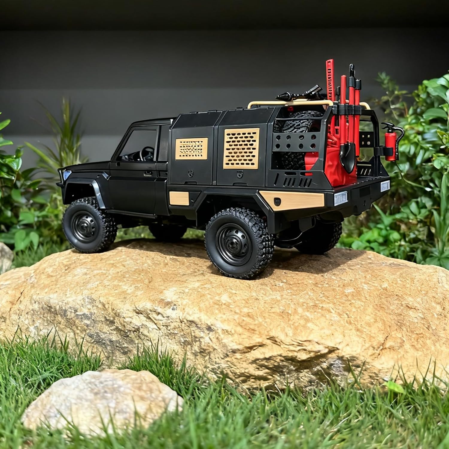 MN82S LC79 1:12 Full Scale Pickup Trail Truck 4WD Climbing Car with 1200mAh Battery RC Car 2.4G Remote Control Crawler Gift for Adult RC Hobbier (Silver)