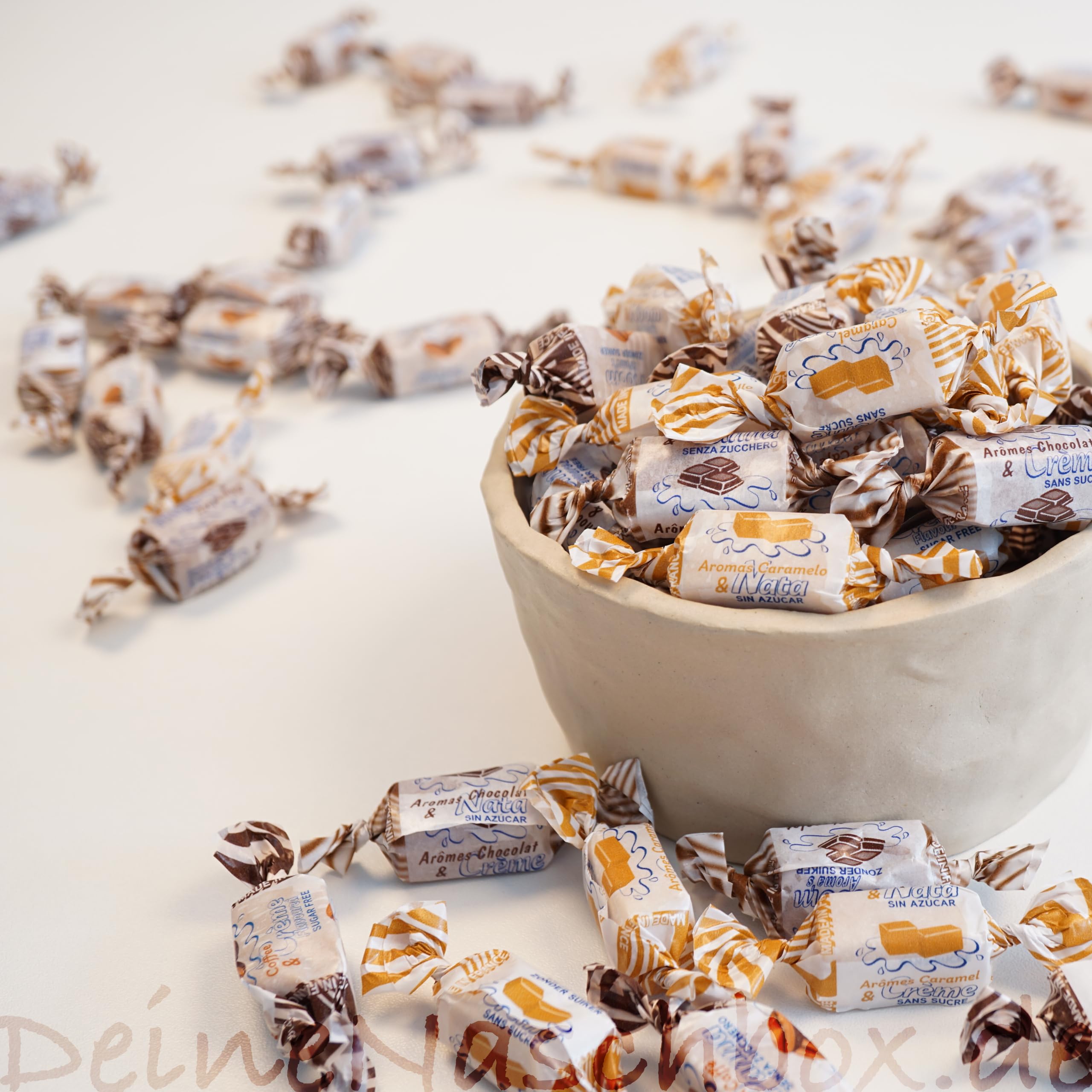 Deine Naschbox | Zuckerfreie Caribbean Creme Toffee Bonbon | 1,5kg Mega Pot | XXL Großpackung | 3 Sorten Mix | Karamell Schokolade & Kaffeesahne