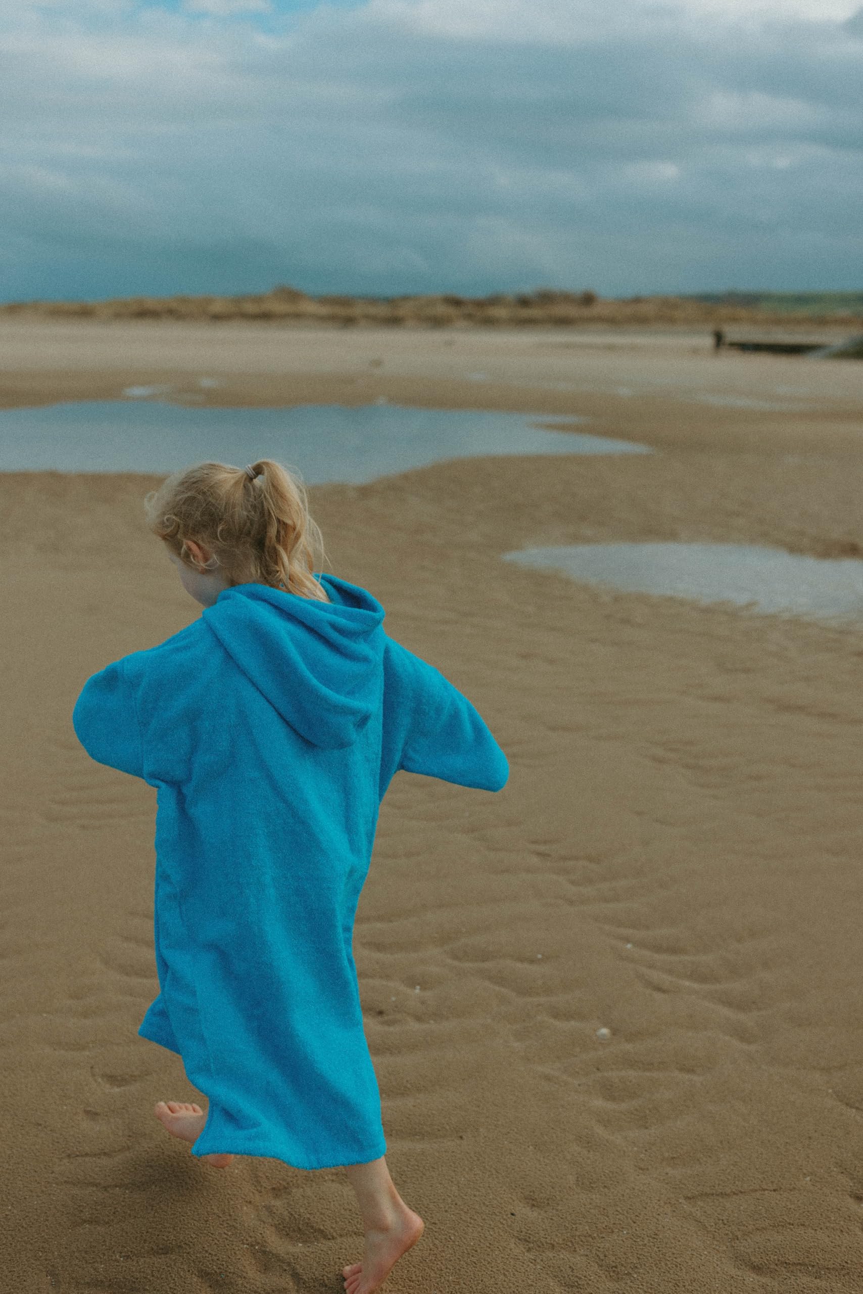 Time & Tide Peignoir en éponge pour enfants – Poncho à capuche en coton