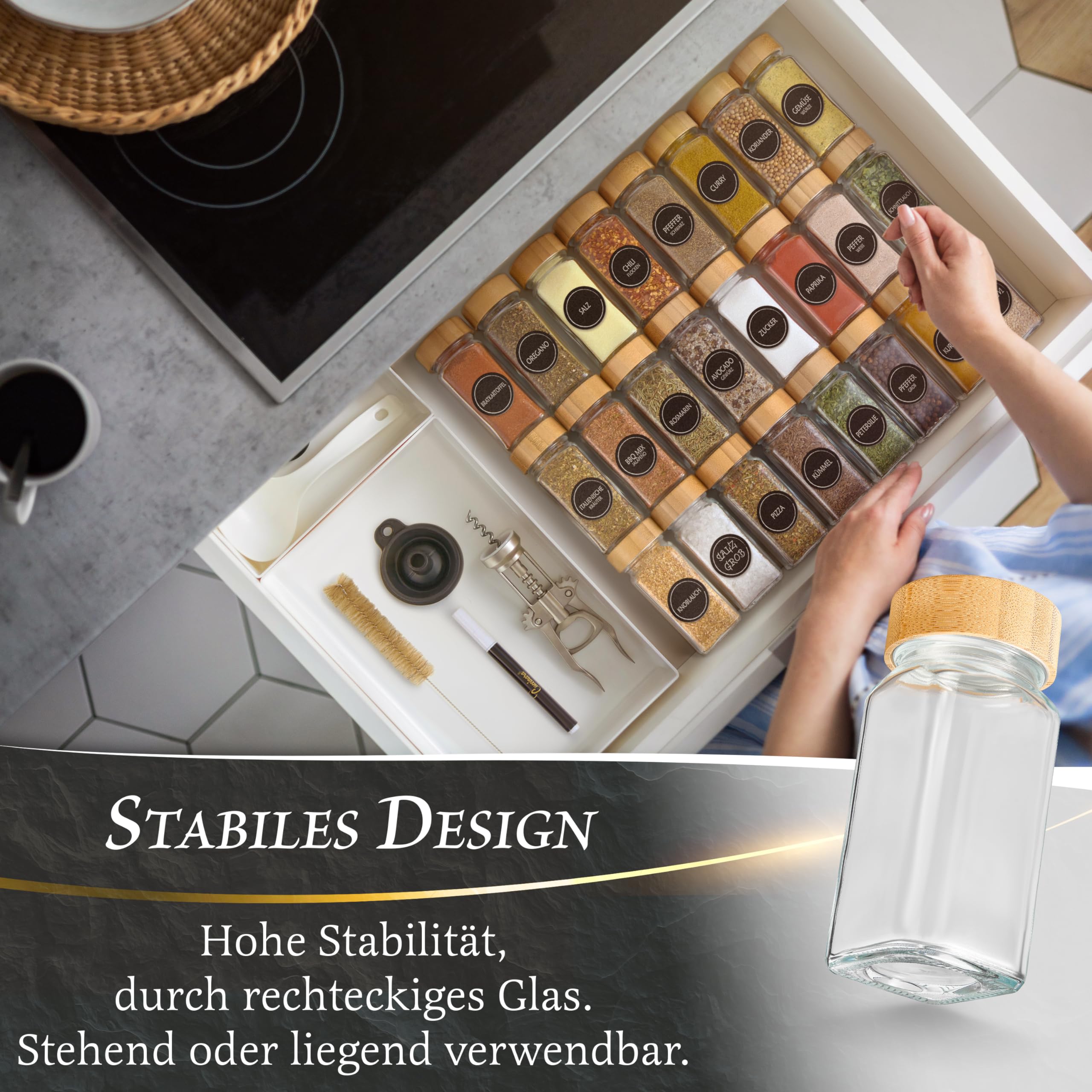 Lot de 24 pots à épices carrés de 120 ml avec 210 étiquettes, couvercle en bambou et inserts à saupoudrer (gros et fins) – Boîtes à épices hermétiques avec entonnoir, marqueur permanent et
