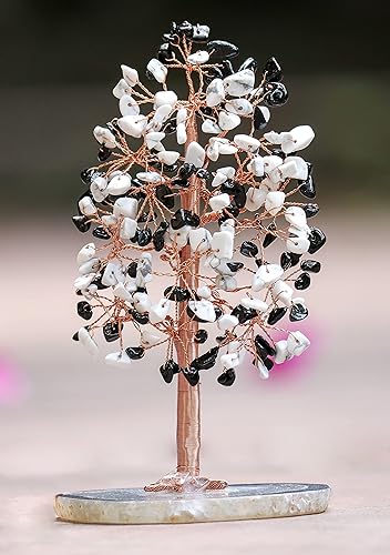 Árbol de la vida de piedras preciosas de turmalina negra y howlita  Árbol de cristal hecho a mano, base de geoda de ágata, árbol de chakras para