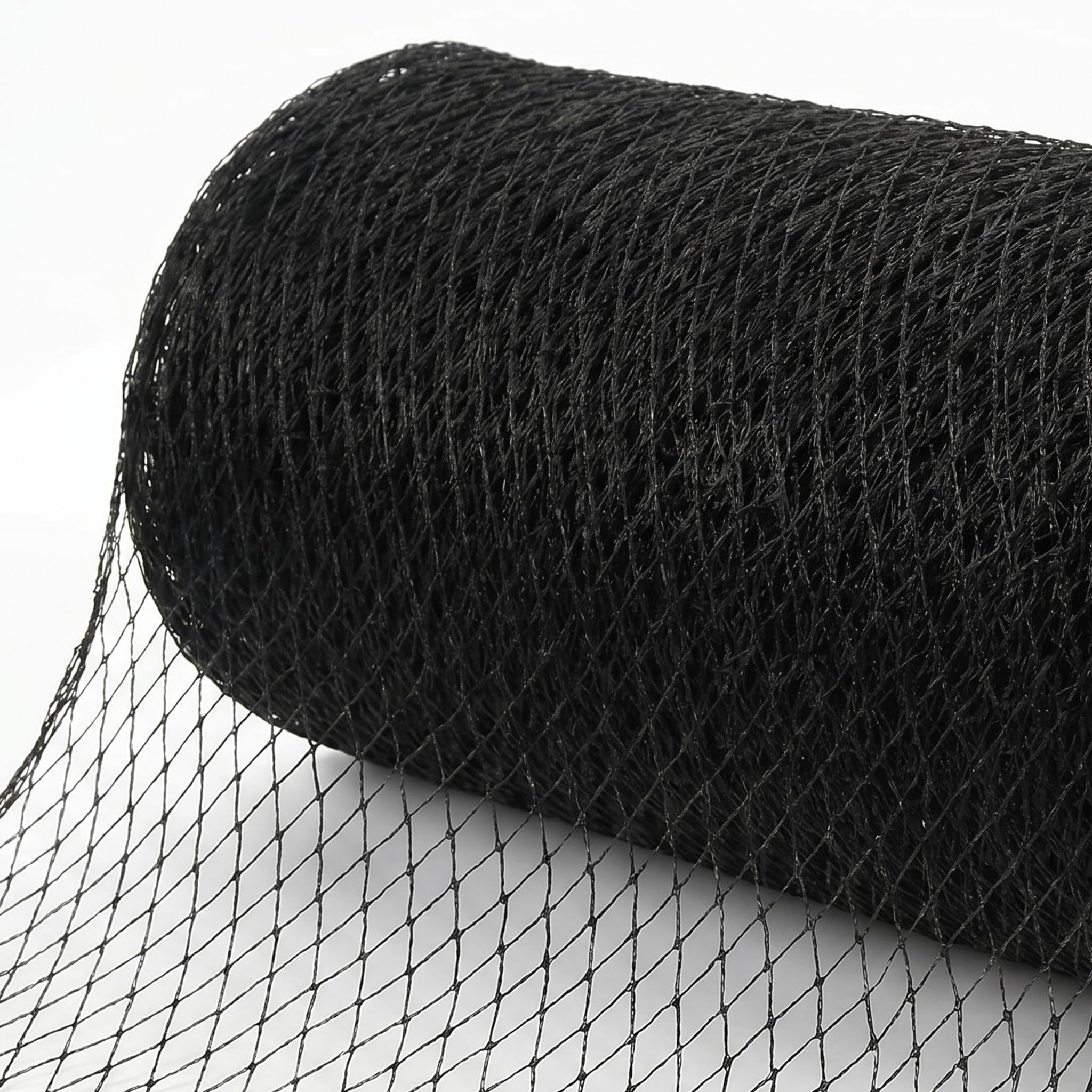 B2c Black Pond & Bird Netting 8M Wide – 25Mm Mesh Anti Bird Garden Net, Strong Hdpe Protective Cover For Ponds, Crops, Plants & Large Fruit Cages (8M X 4M)