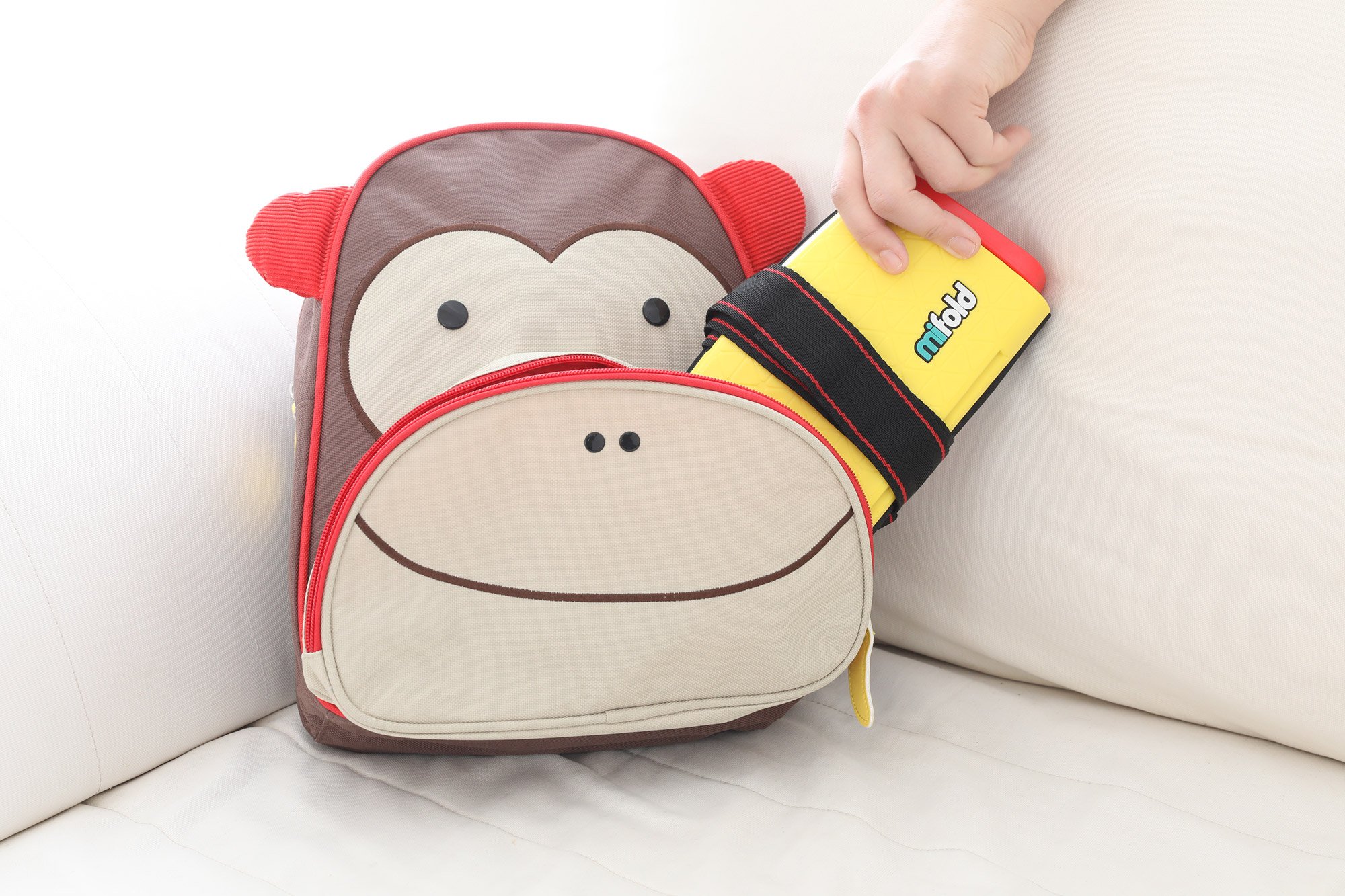 Amazon | mifold(マイフォールド) ジュニアシート 携帯型 15~36kg