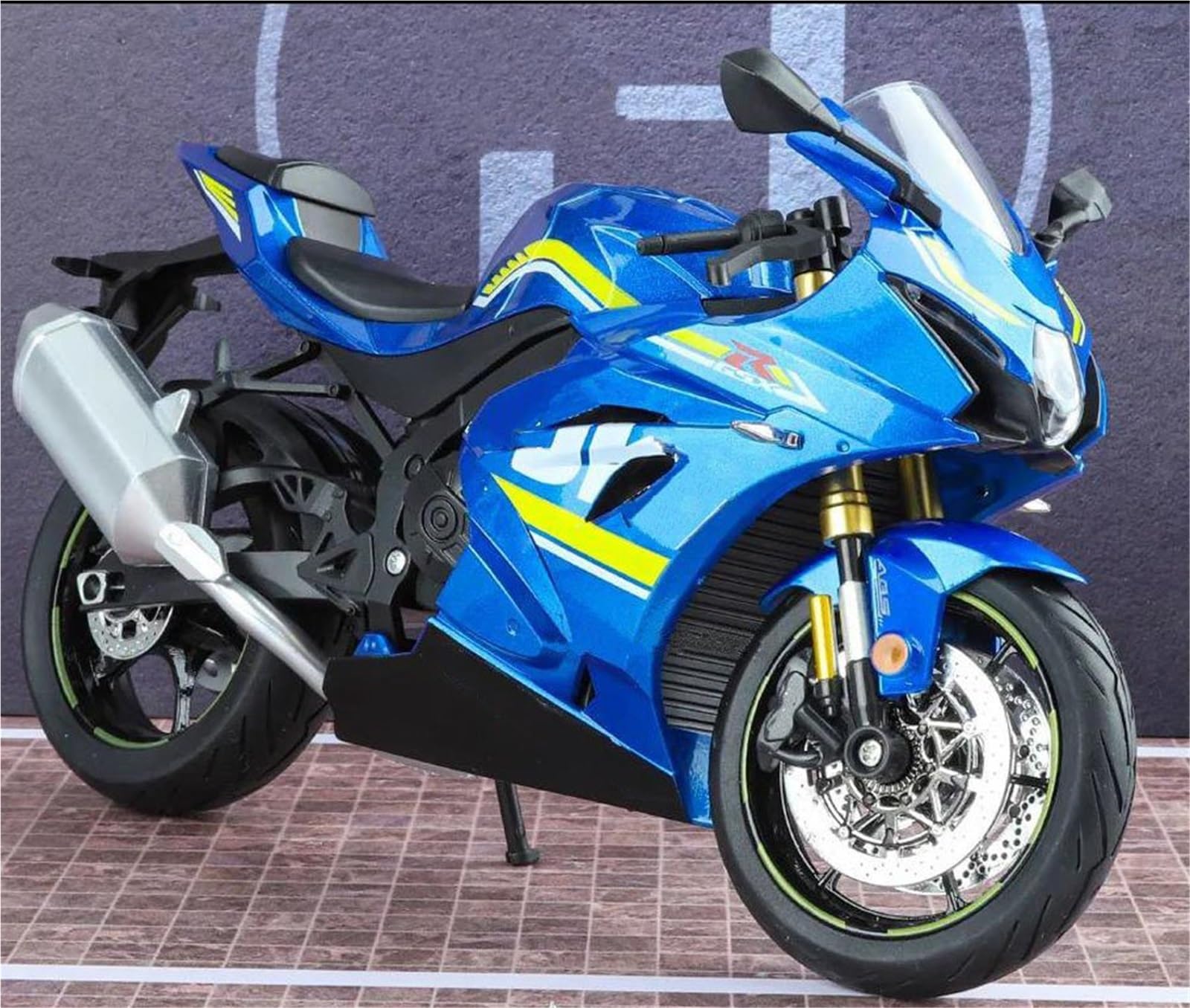 Modello di moto Modellino Di Motocicletta 1/9 Pressofuso, Giocattolo Portatile Da Corsa Per Dita, Simulazione Di Motocicletta Da Collezione Per SUZUKI GSX-1000R GSX1000R GSX 1000R(Blue)