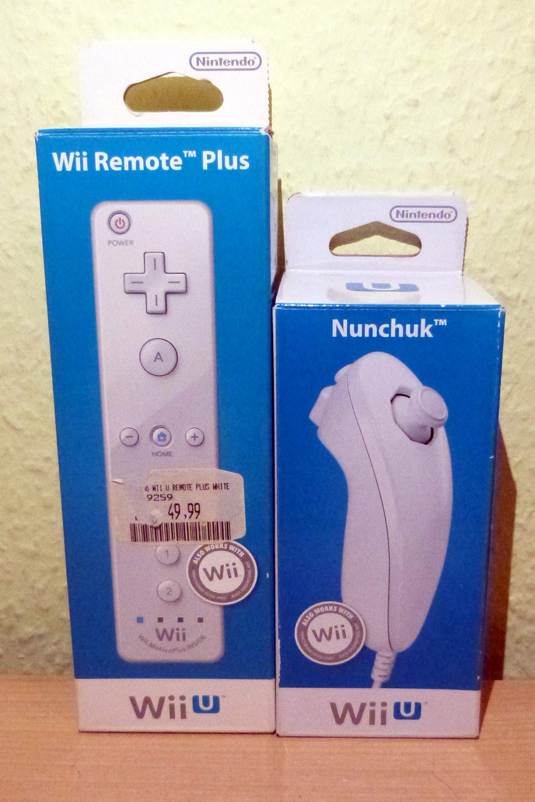 Wii Remote Plus + Wii Nunchuk Controller Set / di Nintendo – OEM
