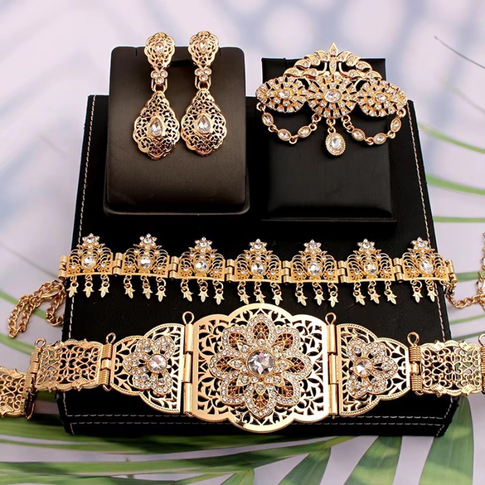 Conjunto de joyería nupcial marroquí Color chapado en oro para vestido de novia que incluye aretes con broche de cinturón en estilos árabes Accesorio de boda nupcial del Cáucaso