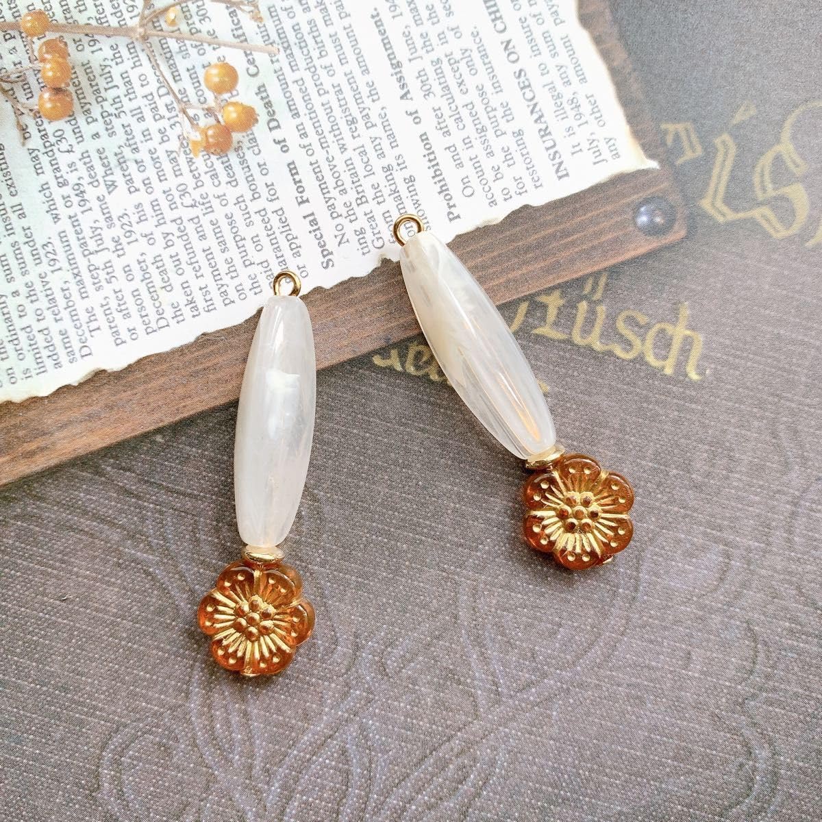 Amazon.co.jp: No.55 ハンド ド ピアス イヤリング : Clothing, Shoes  