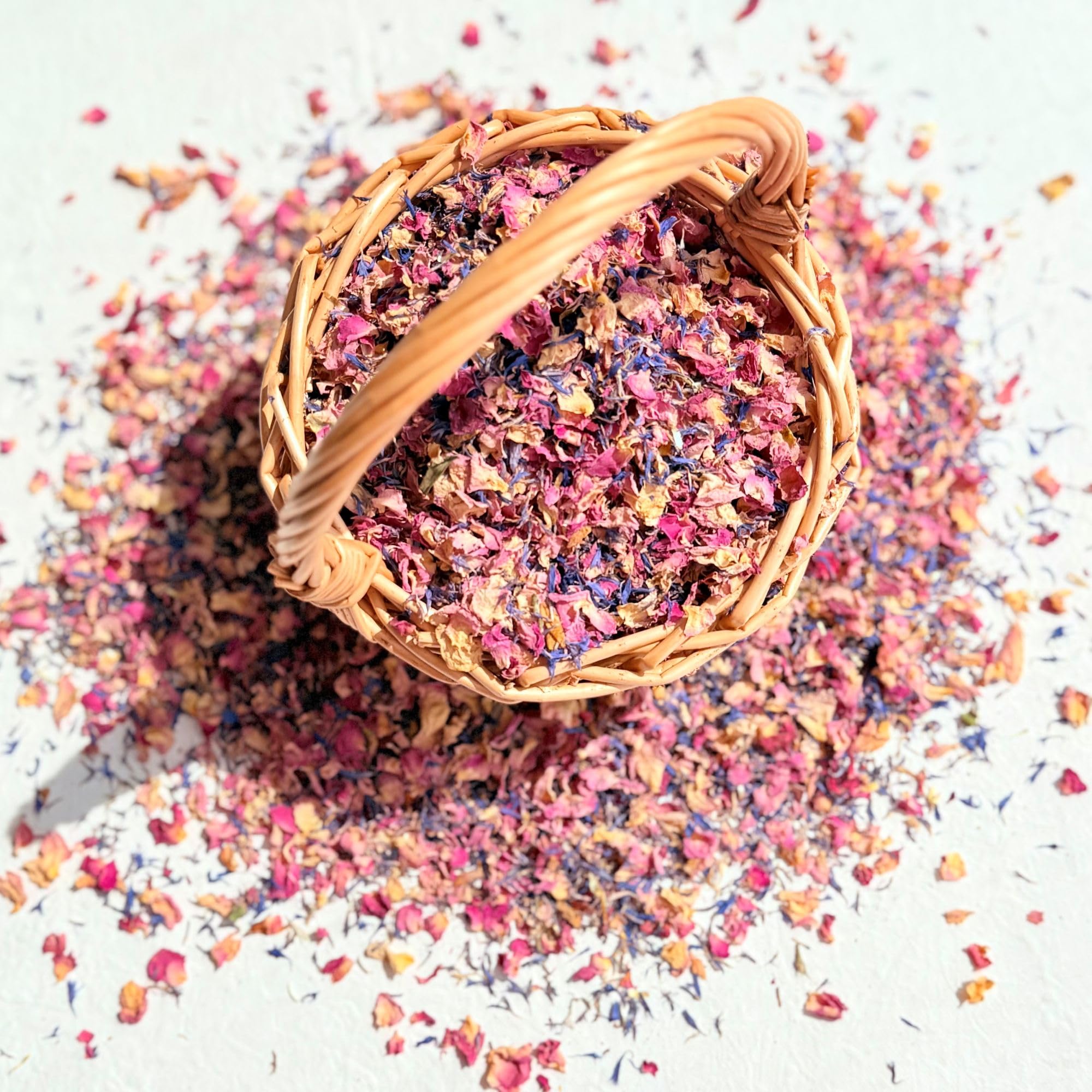 Stripey Finds Rose Kisses & Sapphire 081 Natural Petals Confetti - 5 Litre - Vintage Pink Rose & Blue Cornflower - Biodegradable (81)