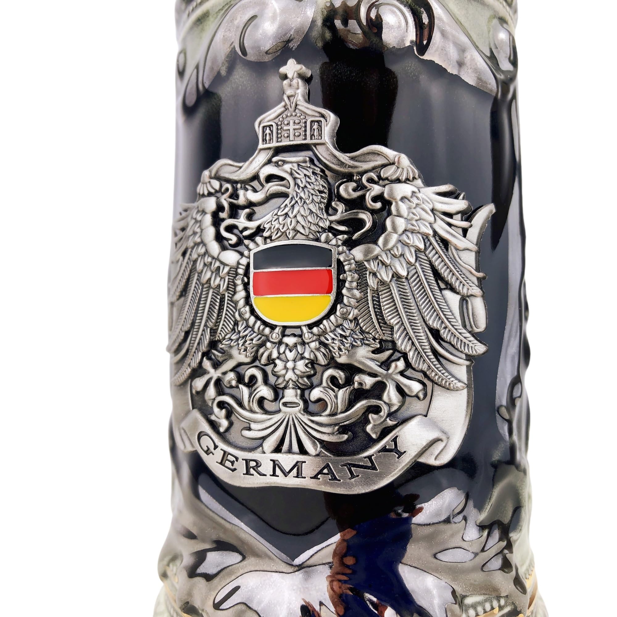 Bierkrug mit Deckel 0,7L – Klassischer Steinkrug mit Spitzdeckel & Metallmontur – Deutschland-Motiv – Geschenkidee für Männer, Vater & Bierliebhaber (Schwarz)