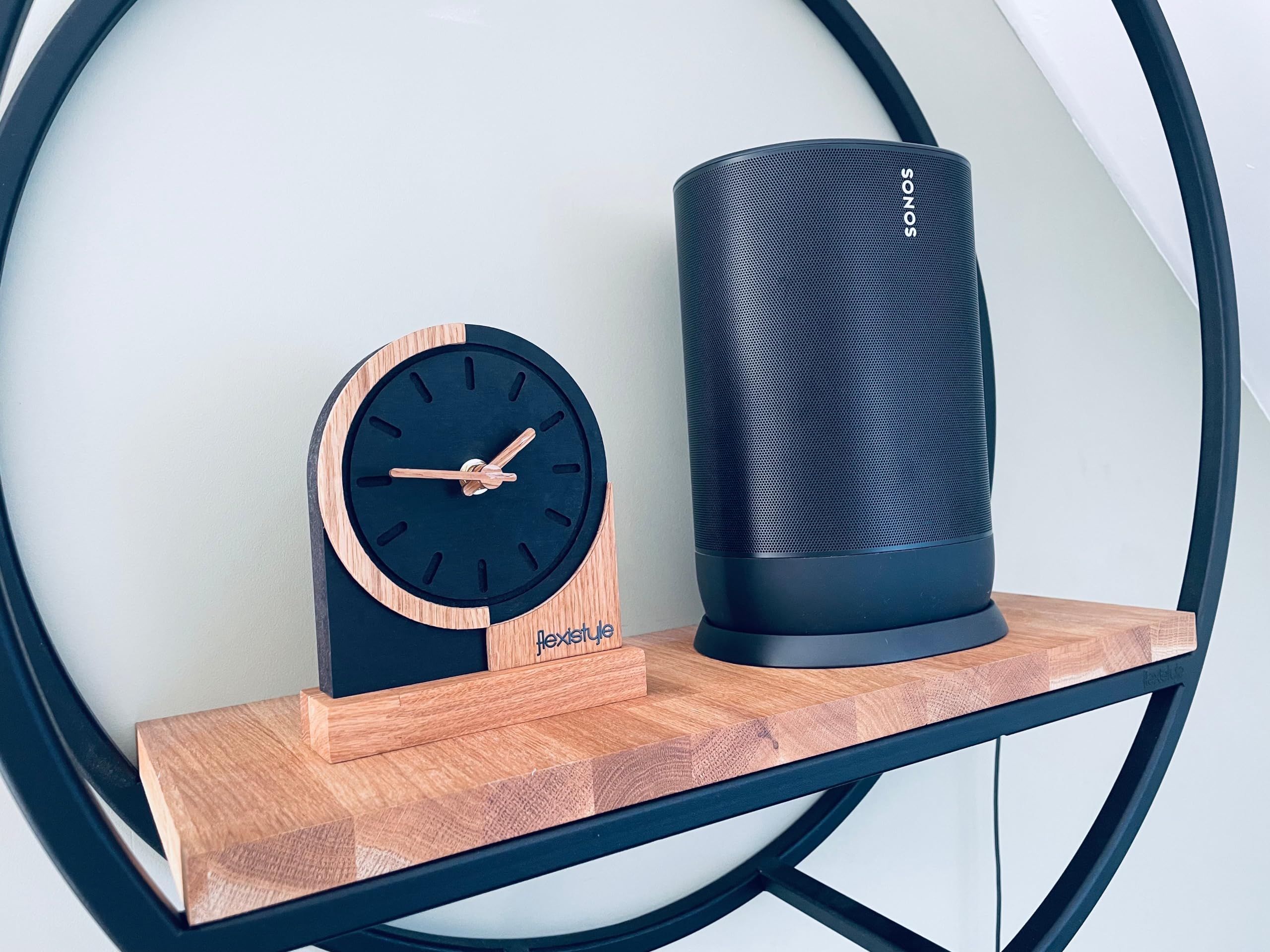 FLEXISTYLE Petite Horloge sur Pied Moderne en Bois de chêne pour Salon, Salle de Bain (Style 2)