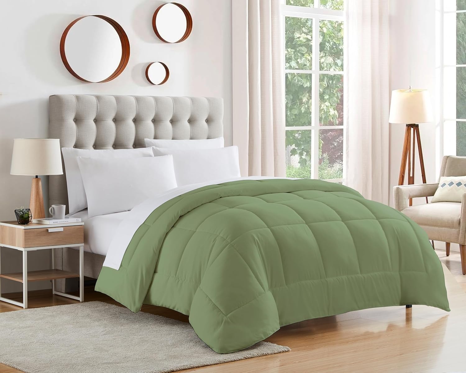 Dorm Room Essentials College Bedding Comforter 1 Piece Queen Size Solid Color Duvet Insert for College Students Boys and Girls, Queen, Eggplant Purple