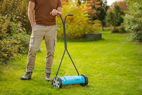 Gardena Classic Cylinder Mower 400: Manual mower with a 40-cm working width for lawn areas up to 200 m², blade cylinder of quality steel, touchless cutting technology, low-noise, precise (4018-88) - 6