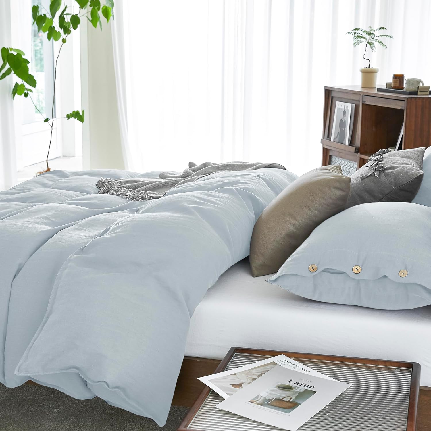 EVERLY 100% Pure Linen Duvet Cover Set Queen Size90X90Inch 3pcs (1 Duvet Cover,2 Pillowcases) Soft and Breathable for All Season with Coconut Button Closure, Suitable for Hot Sleepers-Light Blue-Queen Light Blue Queen