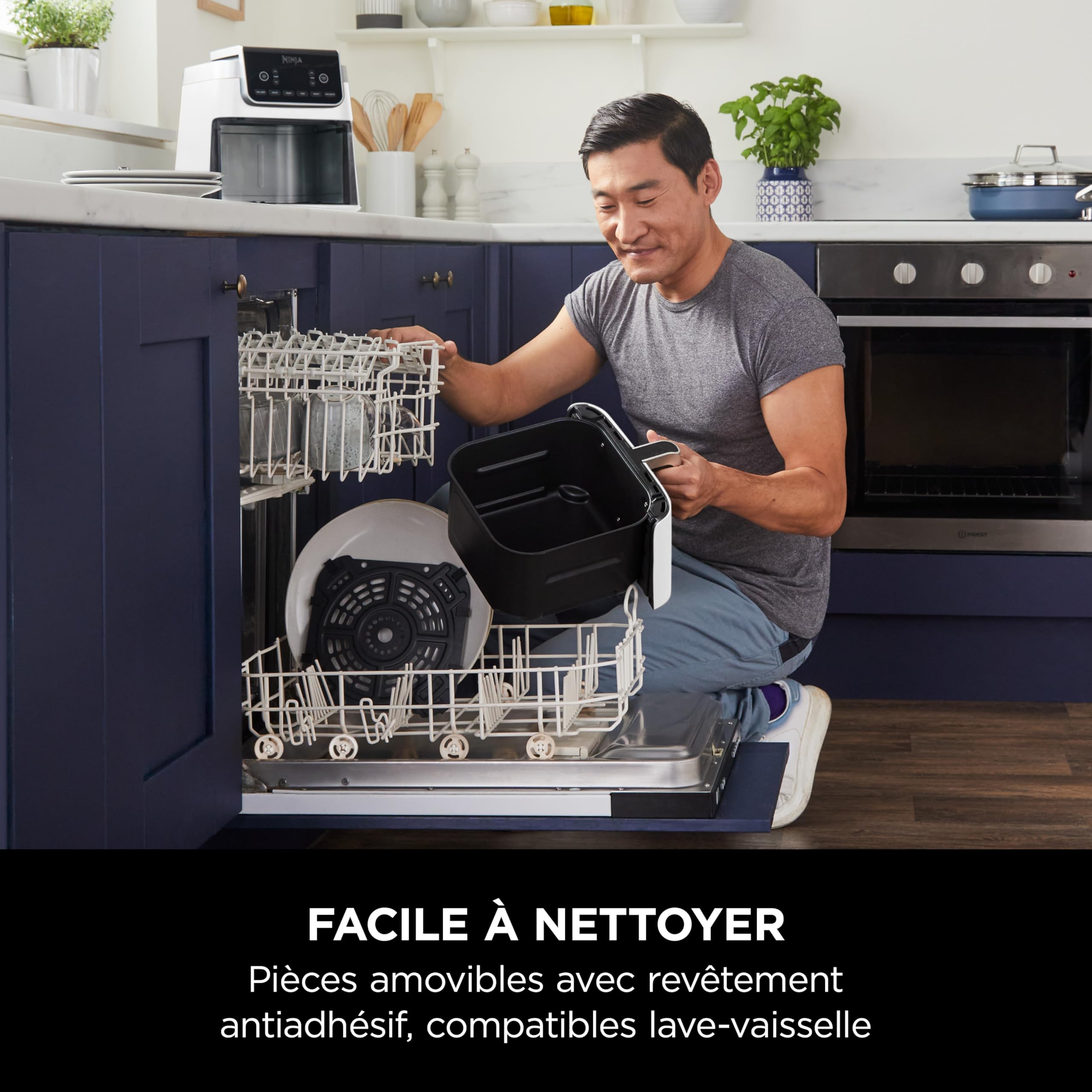 Ninja Air Fryer MAX PRO, 6.2L, sans huile, grand tiroir, rôtir AF180EUWH | cuire, frire, familial, numérique, panier et plaque de cuisson compatibles lave-vaisselle, Blanc