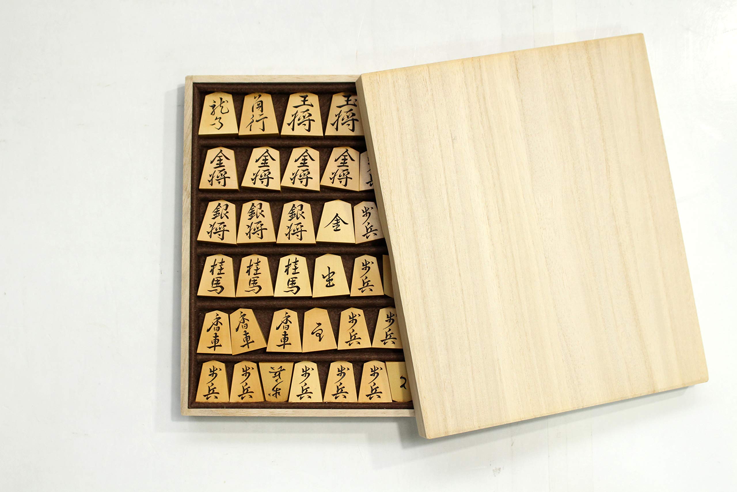 Amazon | 将棋駒薩摩黄楊 英月作 彫駒 寒月書 | 将棋 | おもちゃ