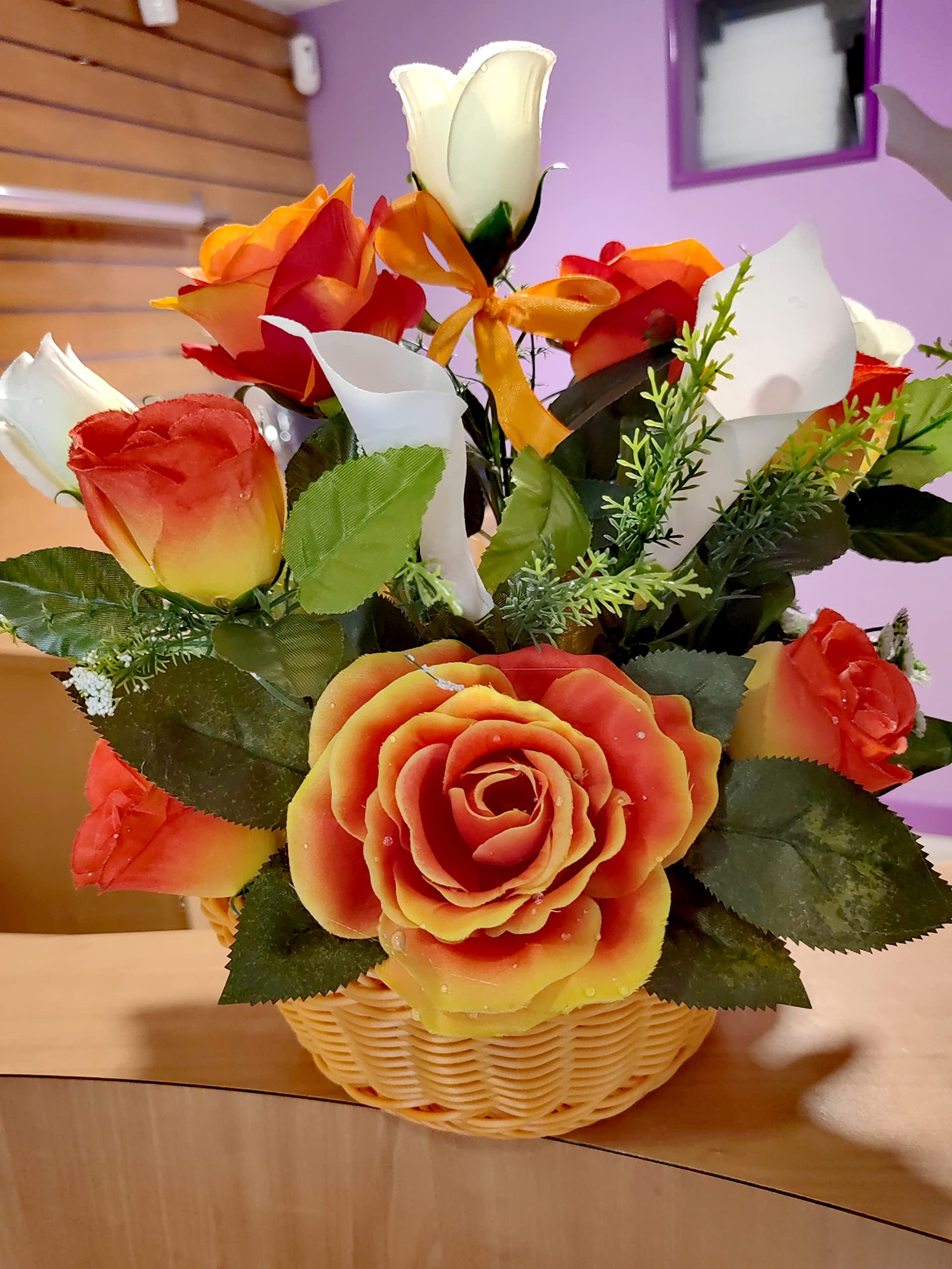 Panier de fleurs artificielles orange pour décoration de table