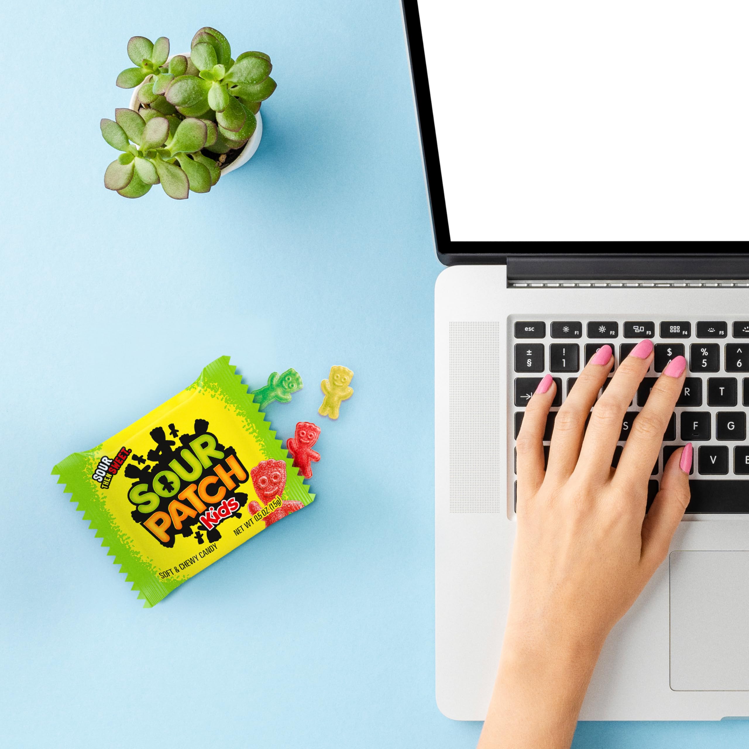 SOUR PATCH KIDS and SWEDISH FISH Mini Soft Chewy Candy Variety Pack Bulk Candy 80 Treat-Size Snack Packs — view 7