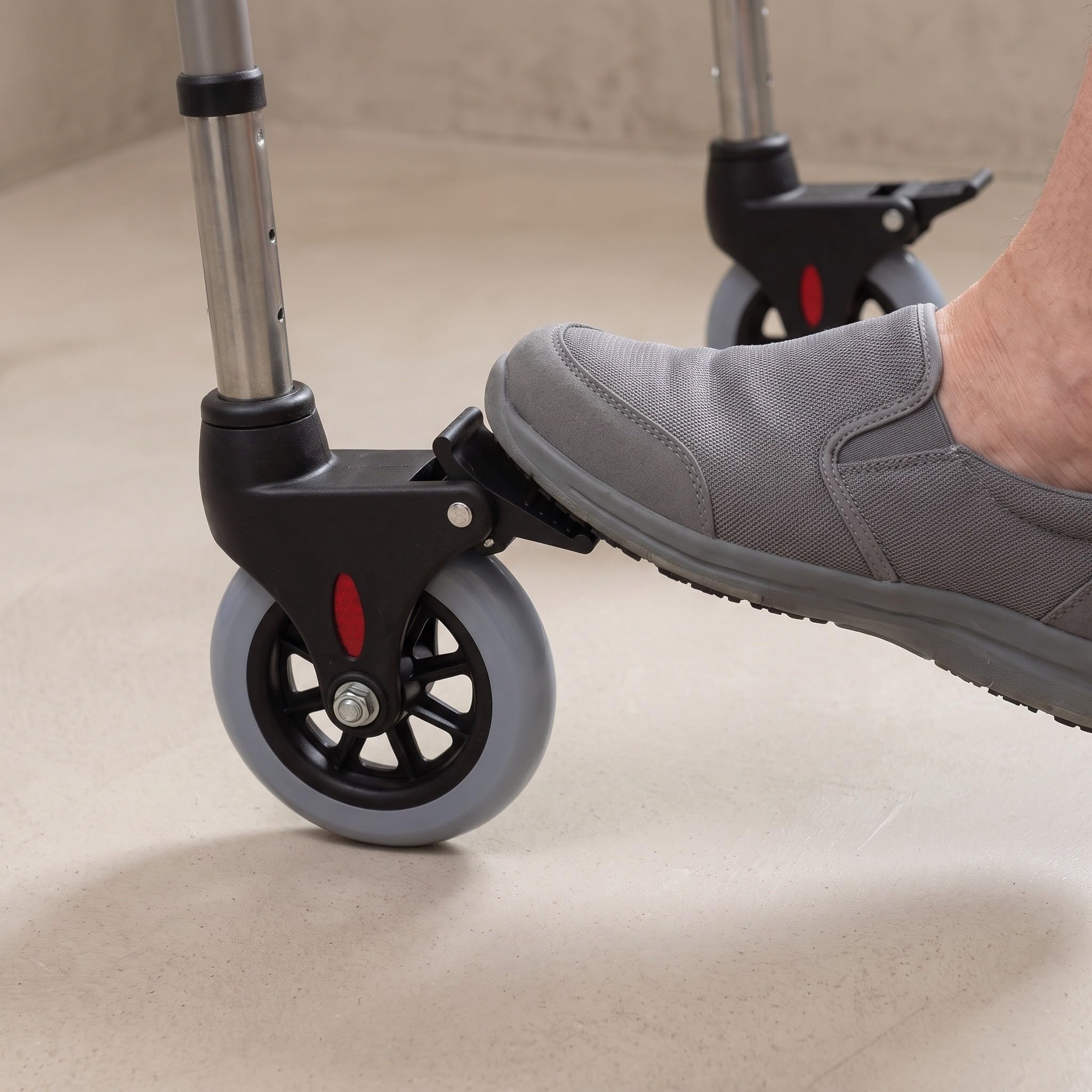 Roulettes à Tige avec Blocage 5 Pouces Silencieuses pour Fauteuil Roulant