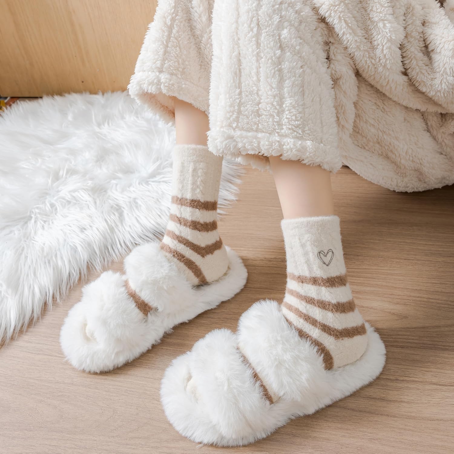 Womens Cozy Crew Socks Soft Winter Sleeping Christmas Fuzzy Ankle Socks 3 Pairs Size 5-10