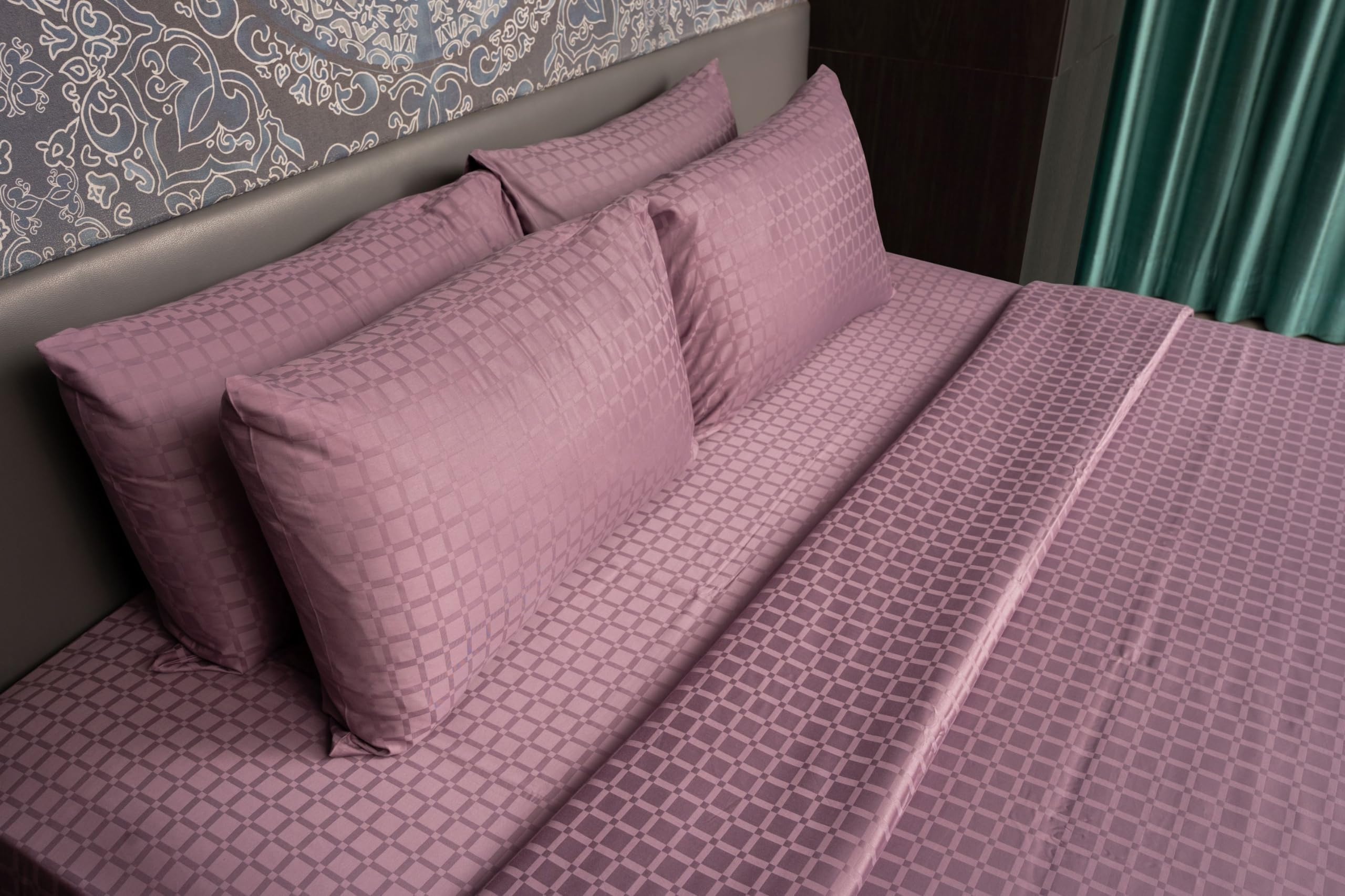 Oyvu Luxury Elastic Fitted Bedsheet | 400TC | King Size | Arctic Dusk Color | 100% Cotton | Premium Signature Checks Design | 1 Fitted Bedsheet for Bed & 2 Pillow Covers | Size-King, 72”x78”+12”inch (B0D1G86YSG) Amazon Price History, Amazon Price Tracker