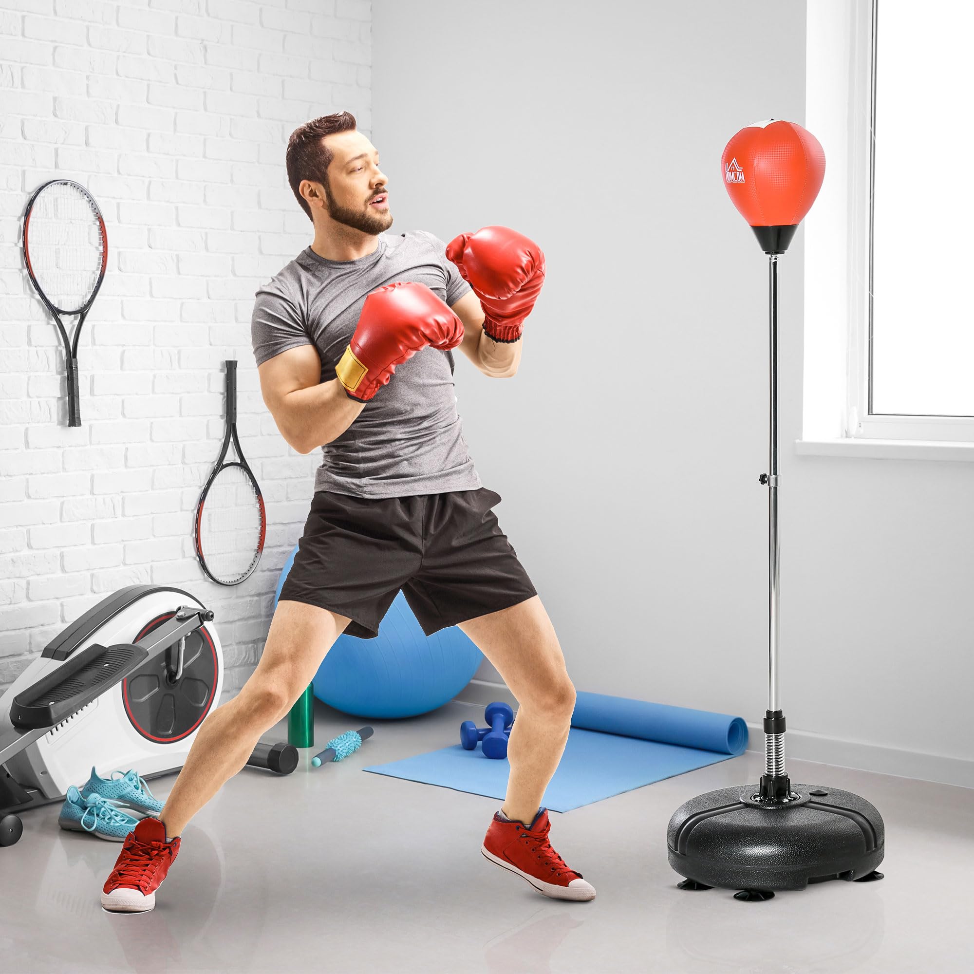 HOMCOM Saco de Boxeo de Pie con Altura Ajustable en 4 Niveles de 133-151 cm, Saco de Boxeo con Base Rellenable, Guantes e Inflador, para Adultos y Adolescentes