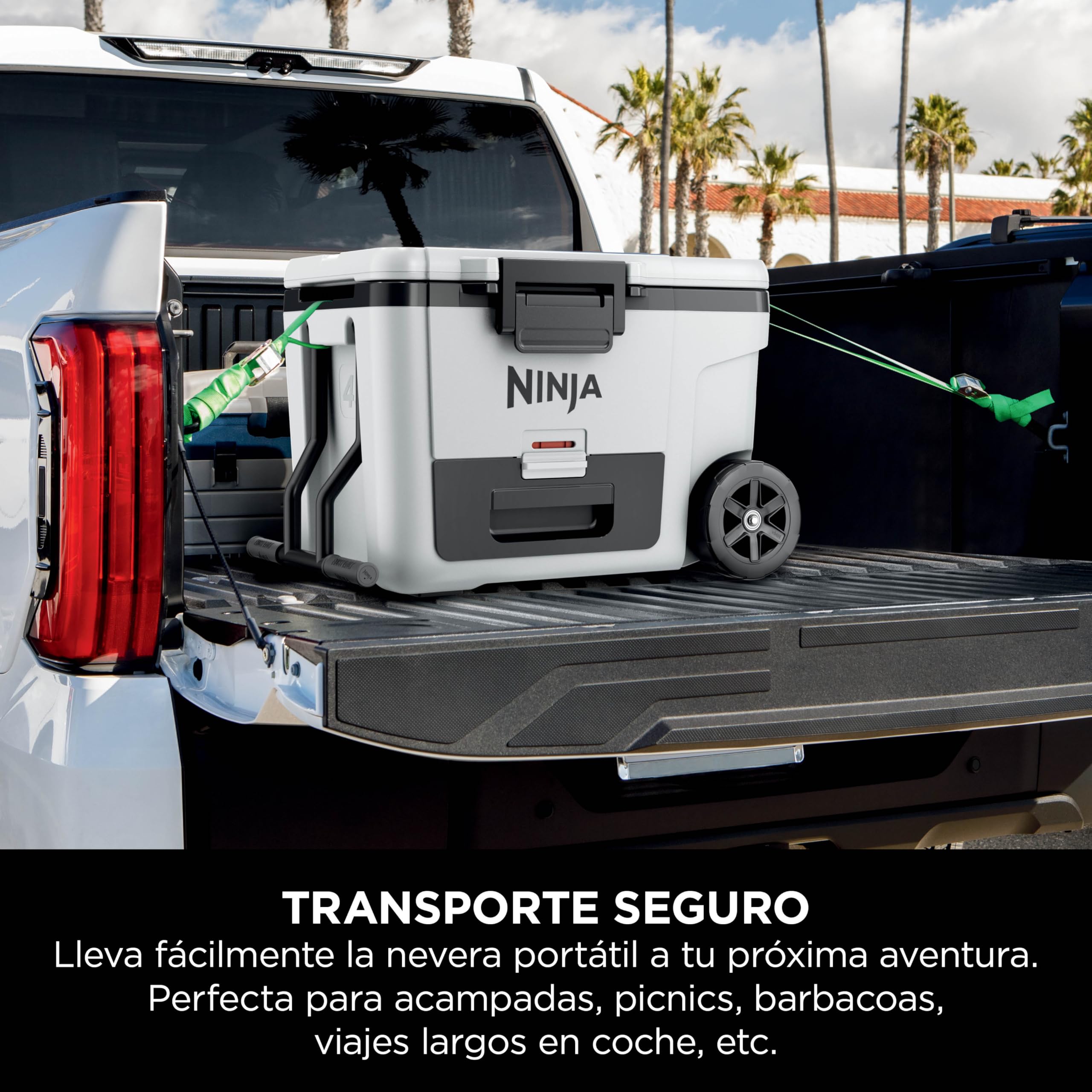 Ninja FrostVault, Nevera Portátil Rígida, Blanco Nube, FB245EUWH | Con Ruedas y Cajón Dry Zone Integrado a Temperatura de Frigorífico, Mantiene el Hielo durante Días, Capacidad para 68 Latas