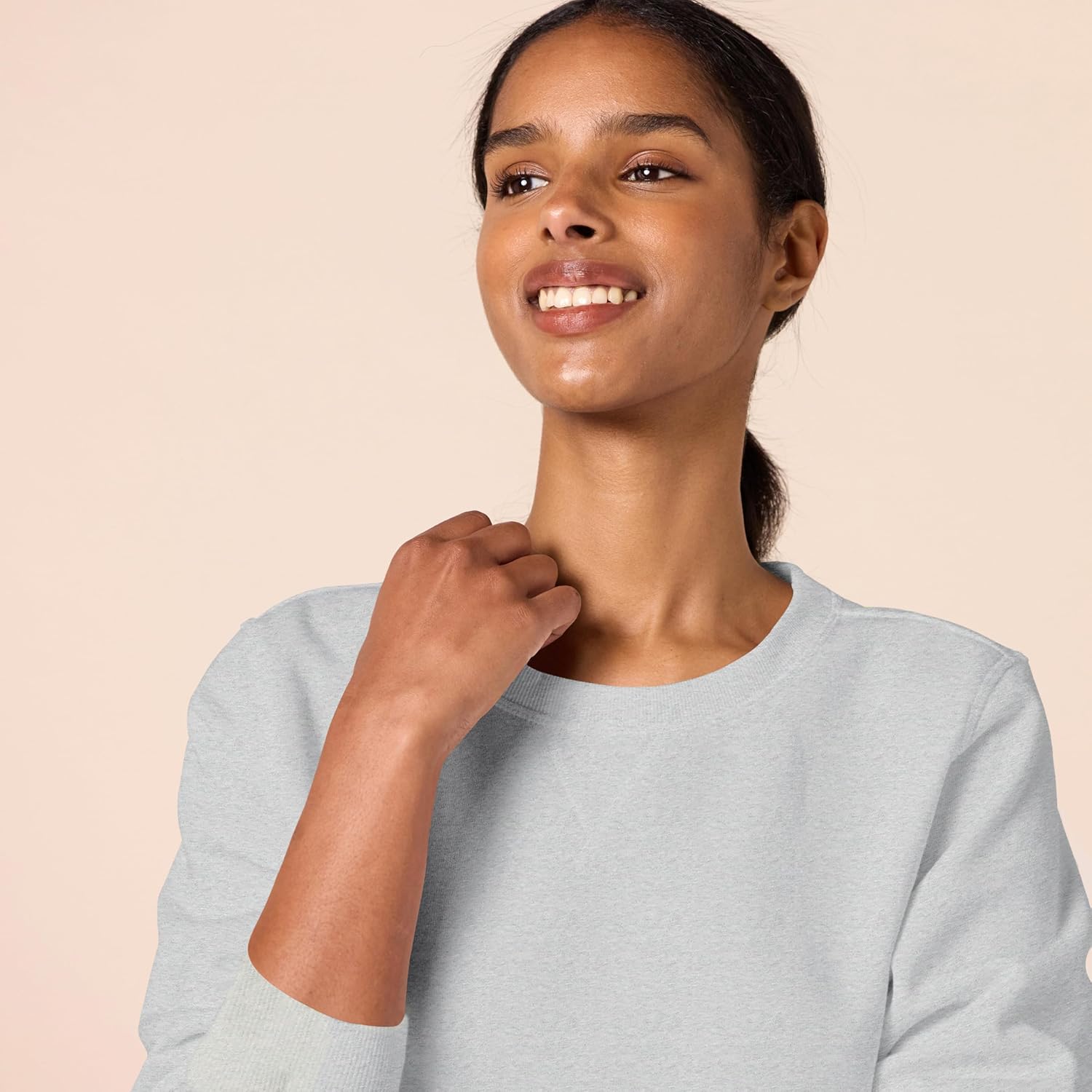 Amazon Essentials Women's - Image 4