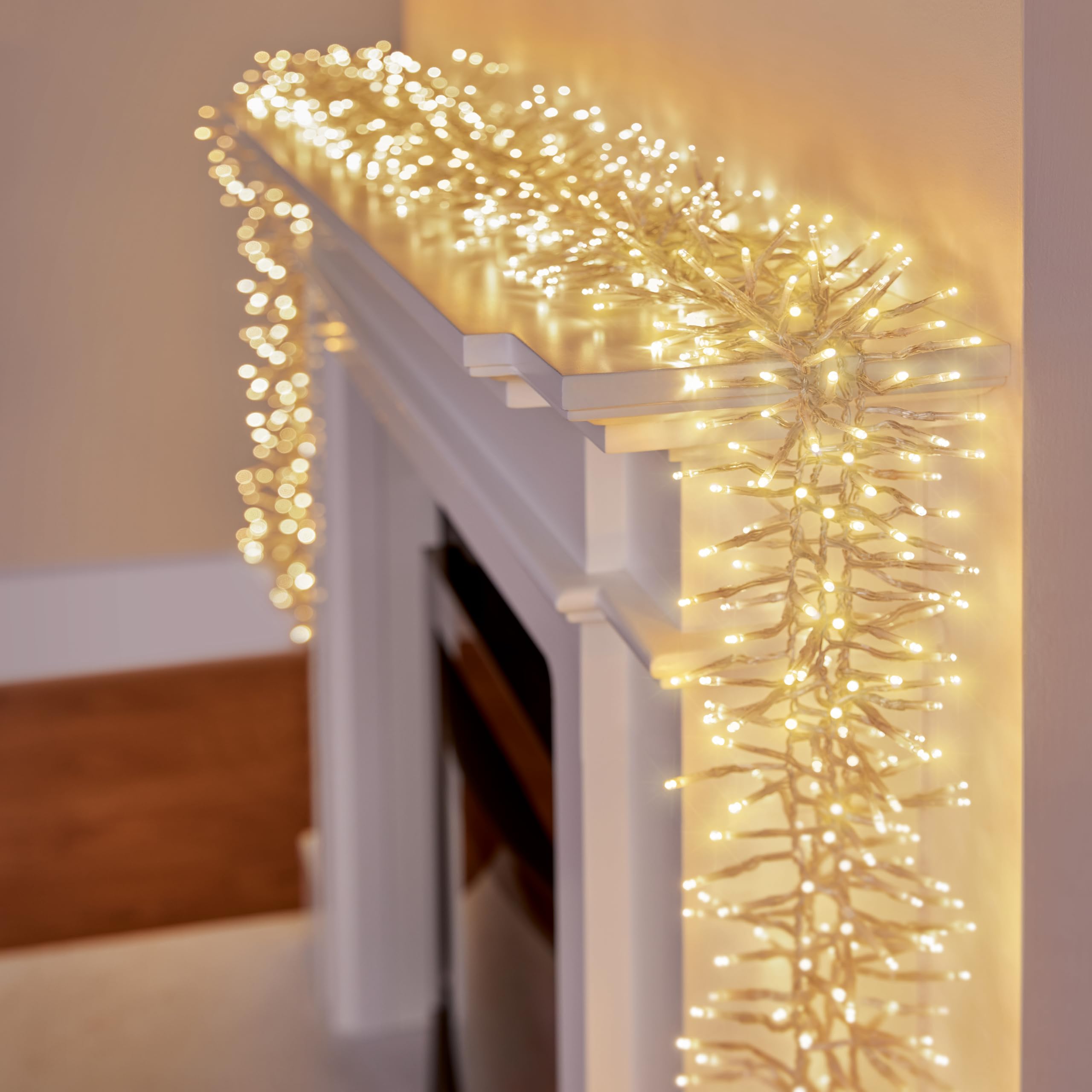 Premier Warm White 9.3M 720 Led Cluster Christmas Lights – Multi Action Indoor Decoration With Timer –