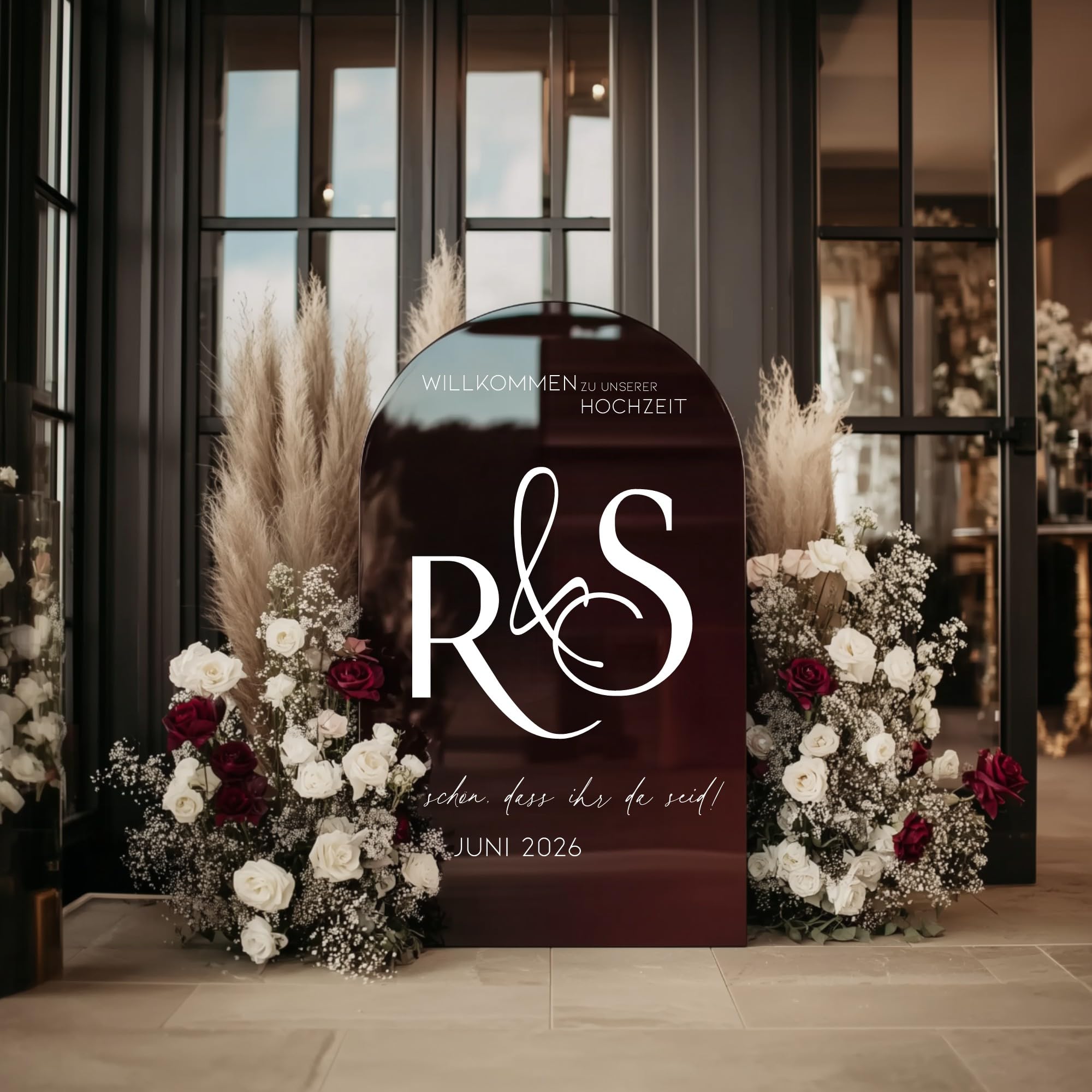Willkommensschild Hochzeit personalisiert Acrylglas Burgunderrot Hochglanz – elegante Deko für Empfang, Party & Events – Made in Germany